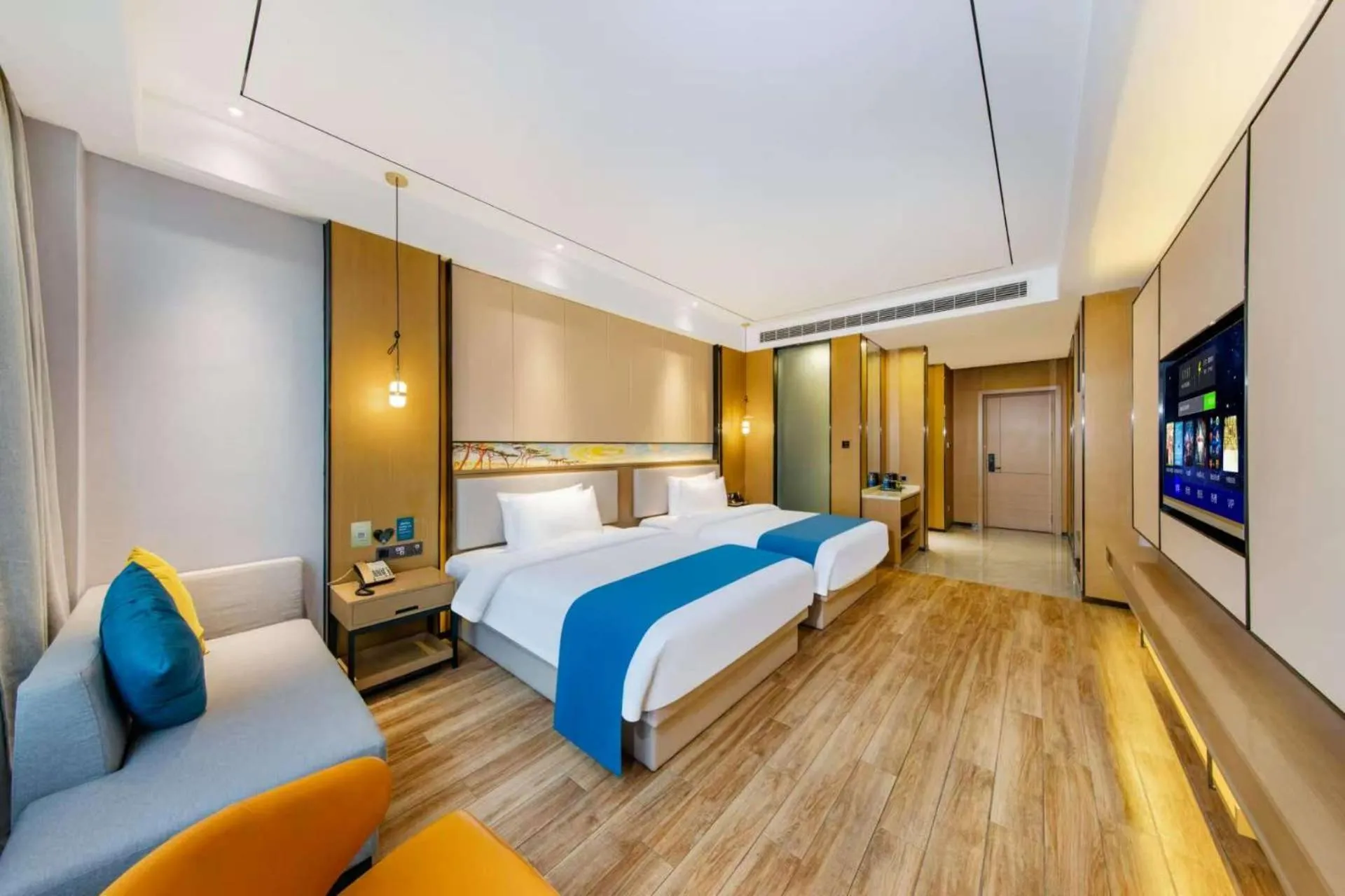 Bed in Boman International Hotel