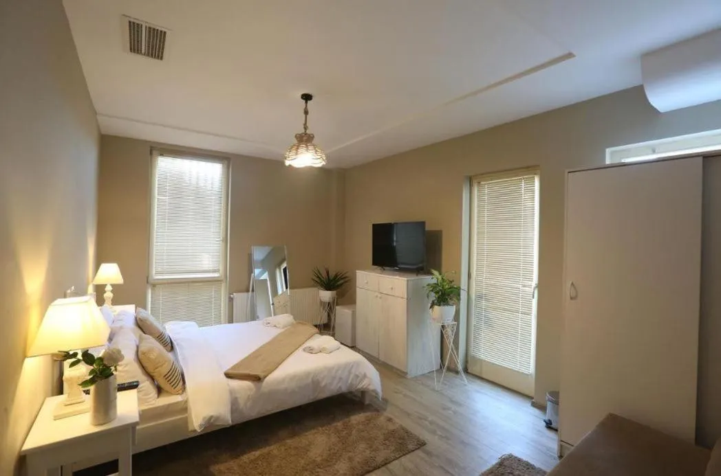 Double Room with Terrace - single occupancy in Boutique Hotel Meidan View