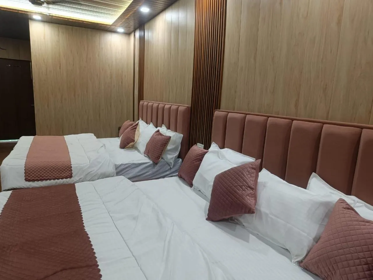 Bed in Pavani Resort