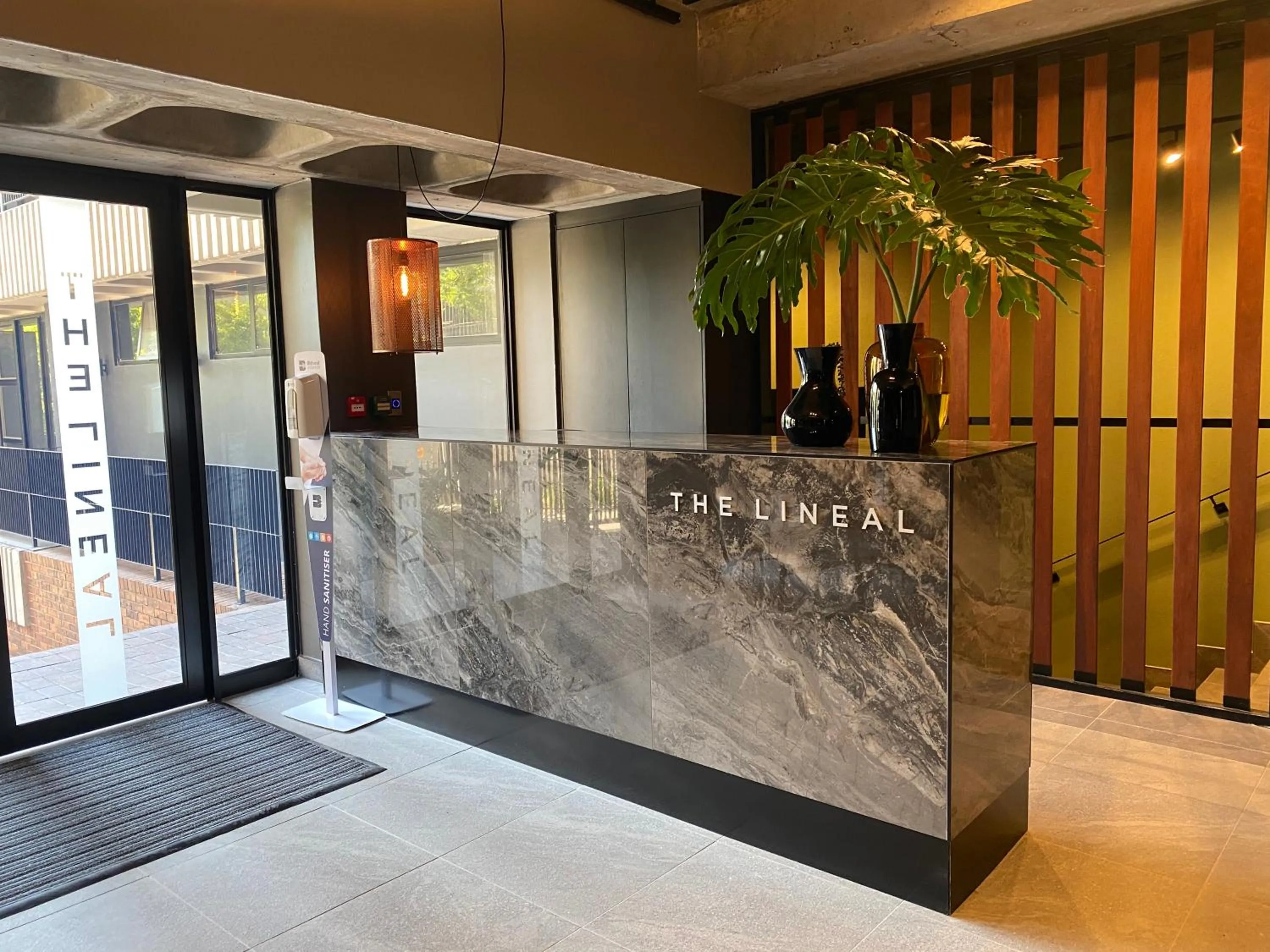The Lineal Luxury Apartments - Airscape