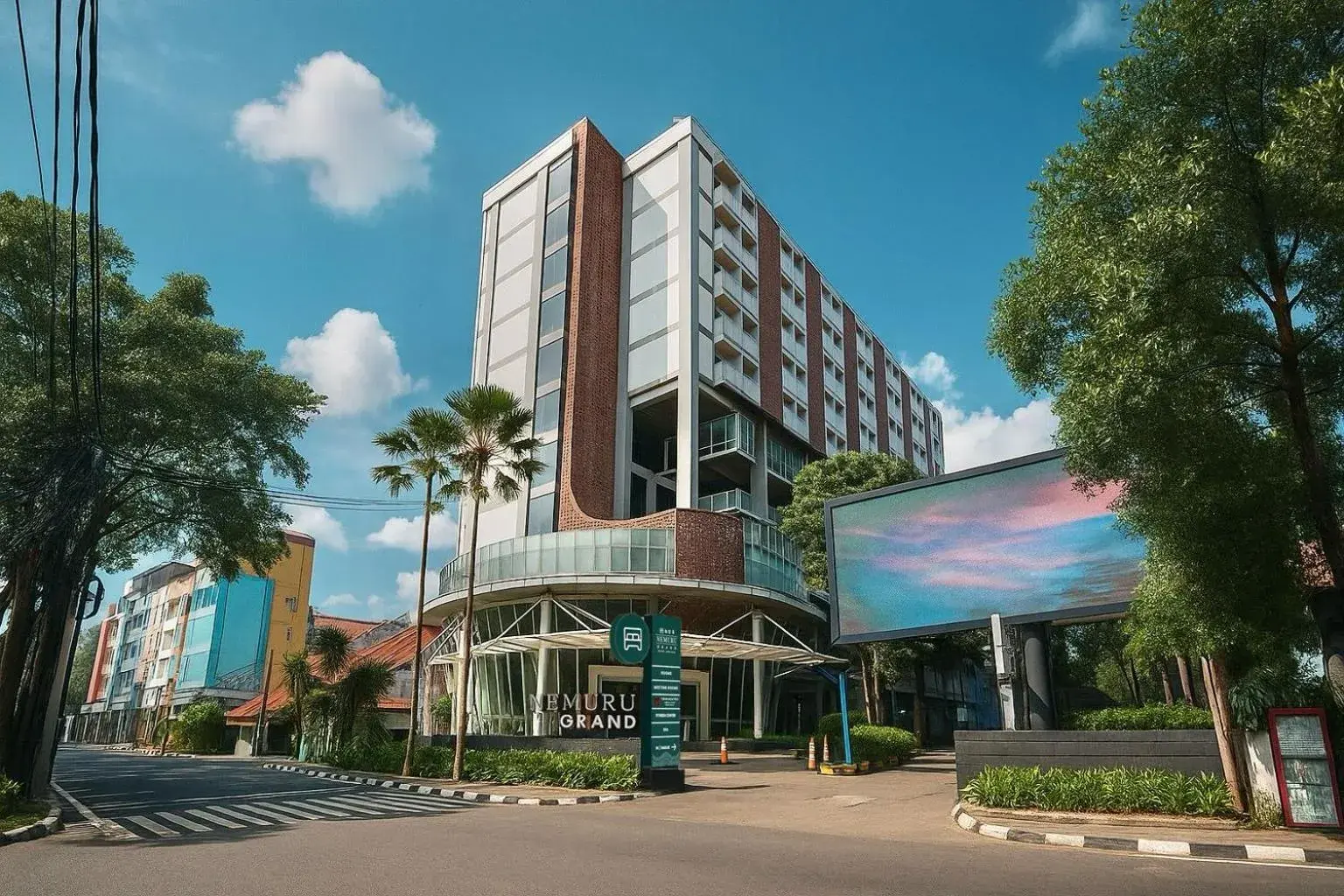 Nemuru Grand Bellevue Radio Dalam Nemuru Grand Bellevue Radio Dalam