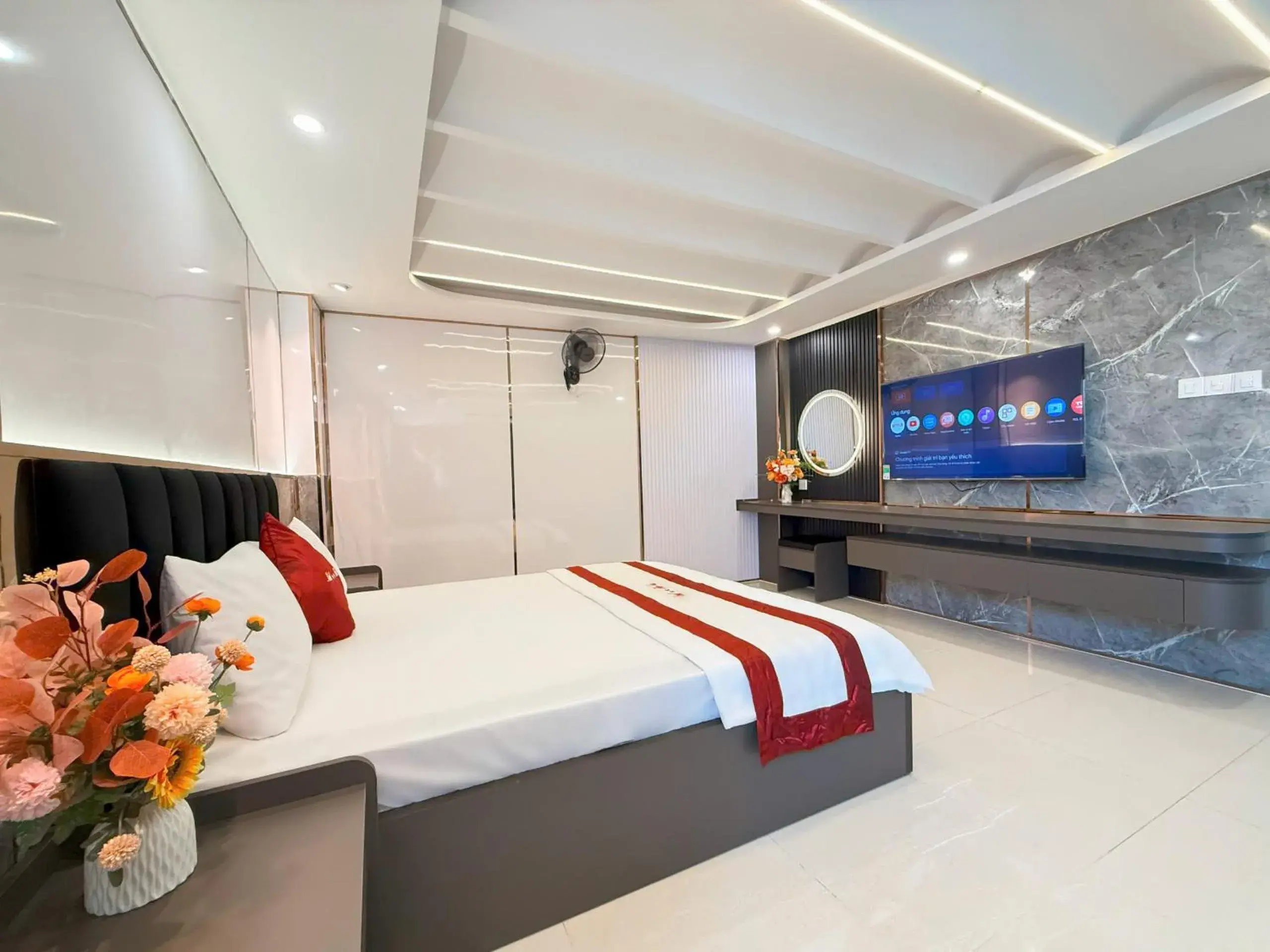 Suite in Bien Sao Hotel Duong Quang Ham Suite in Bien Sao Hotel Duong Quang Ham