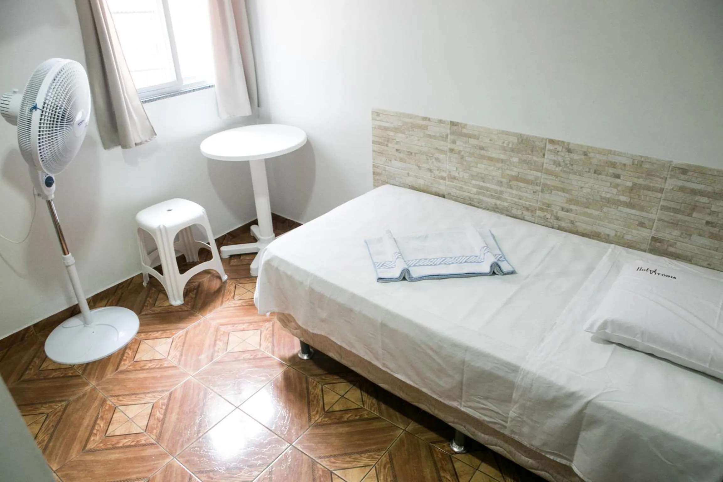 Day, Bed in Hotel Vitória