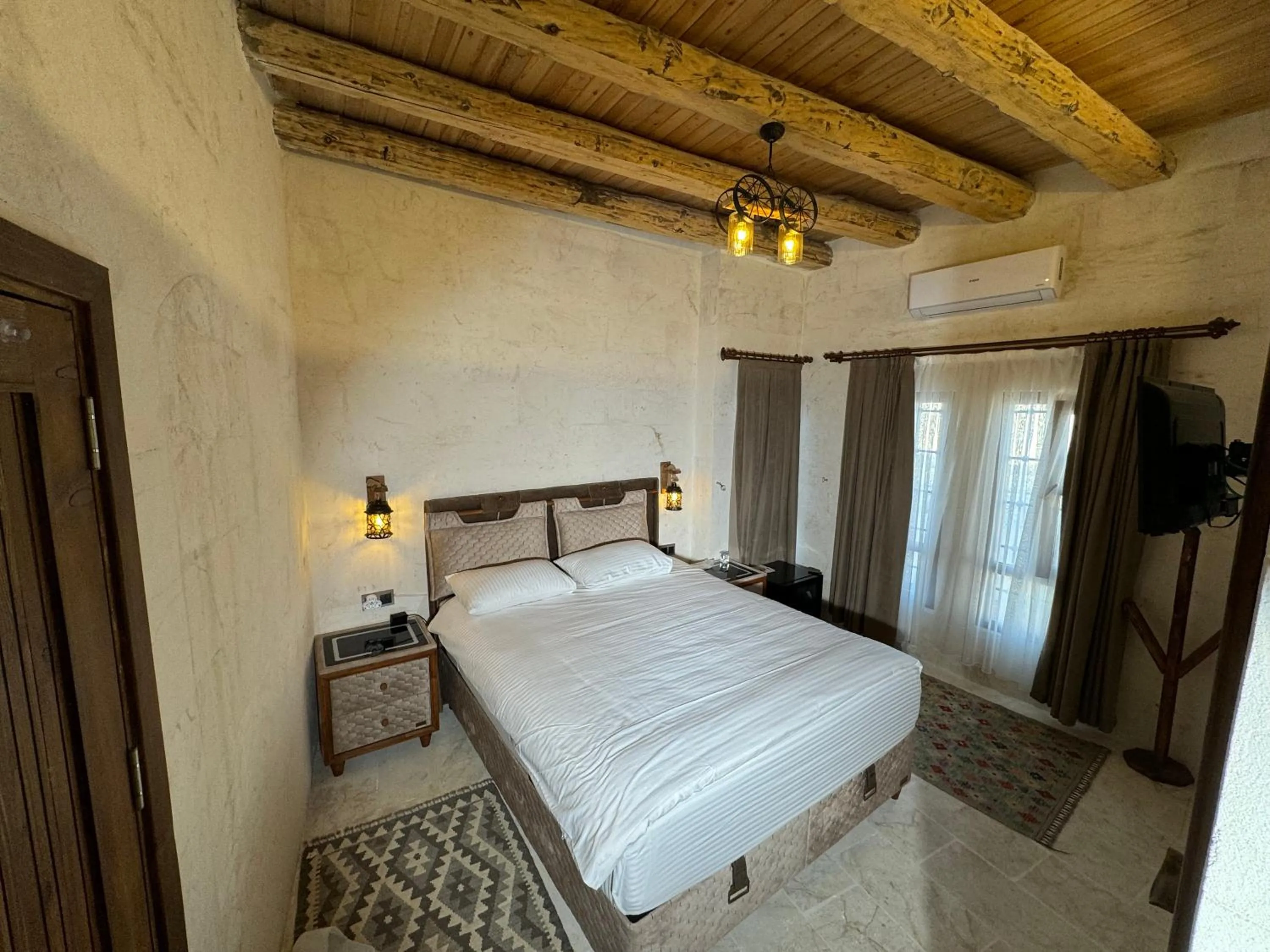 Efruzhan Hotel