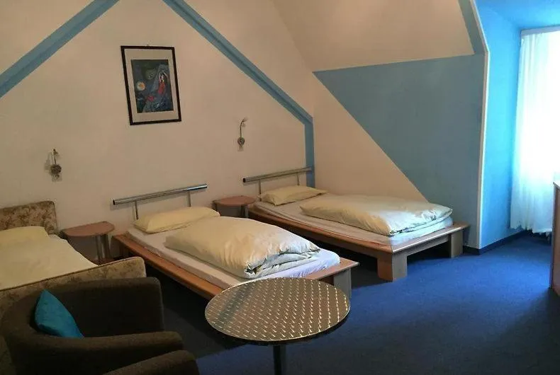 Bed in Jugendhotel Nürnberg