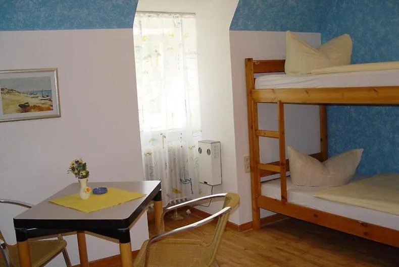 Bed in Jugendhotel Nürnberg