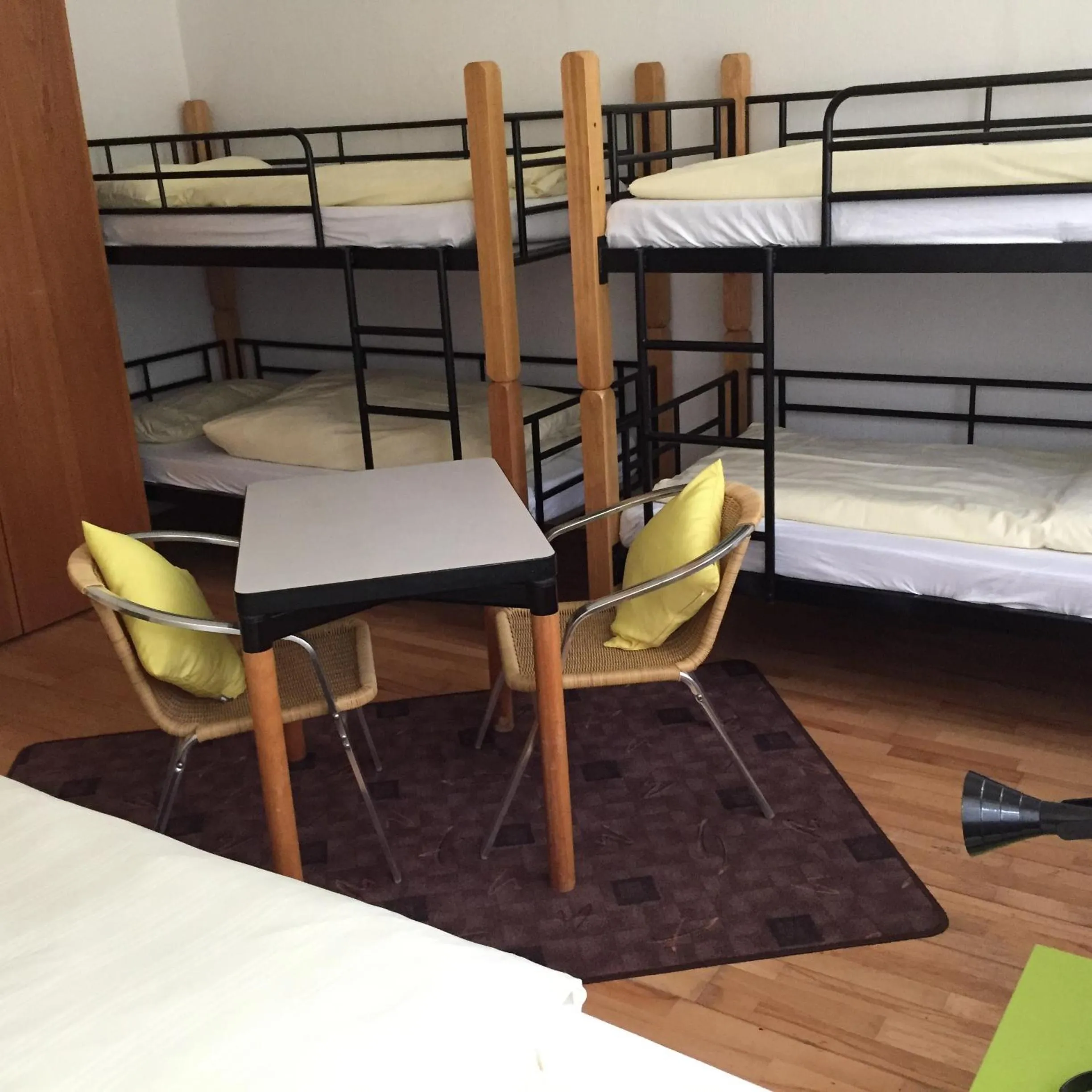 Photo of the whole room, Bed in Jugendhotel Nürnberg