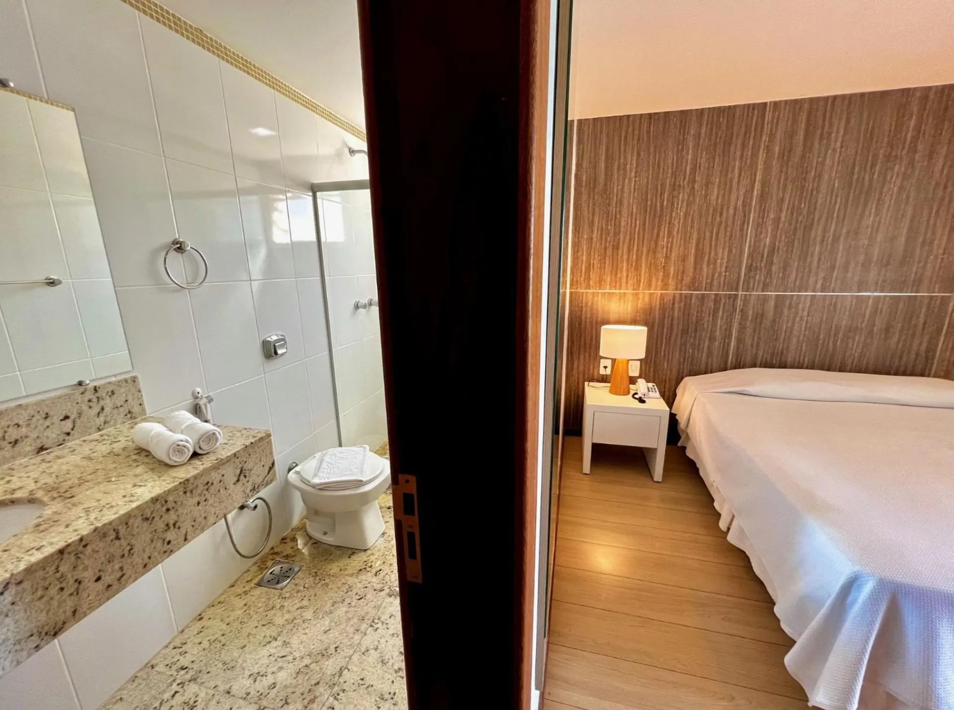 Bed in Hotel Atlântico