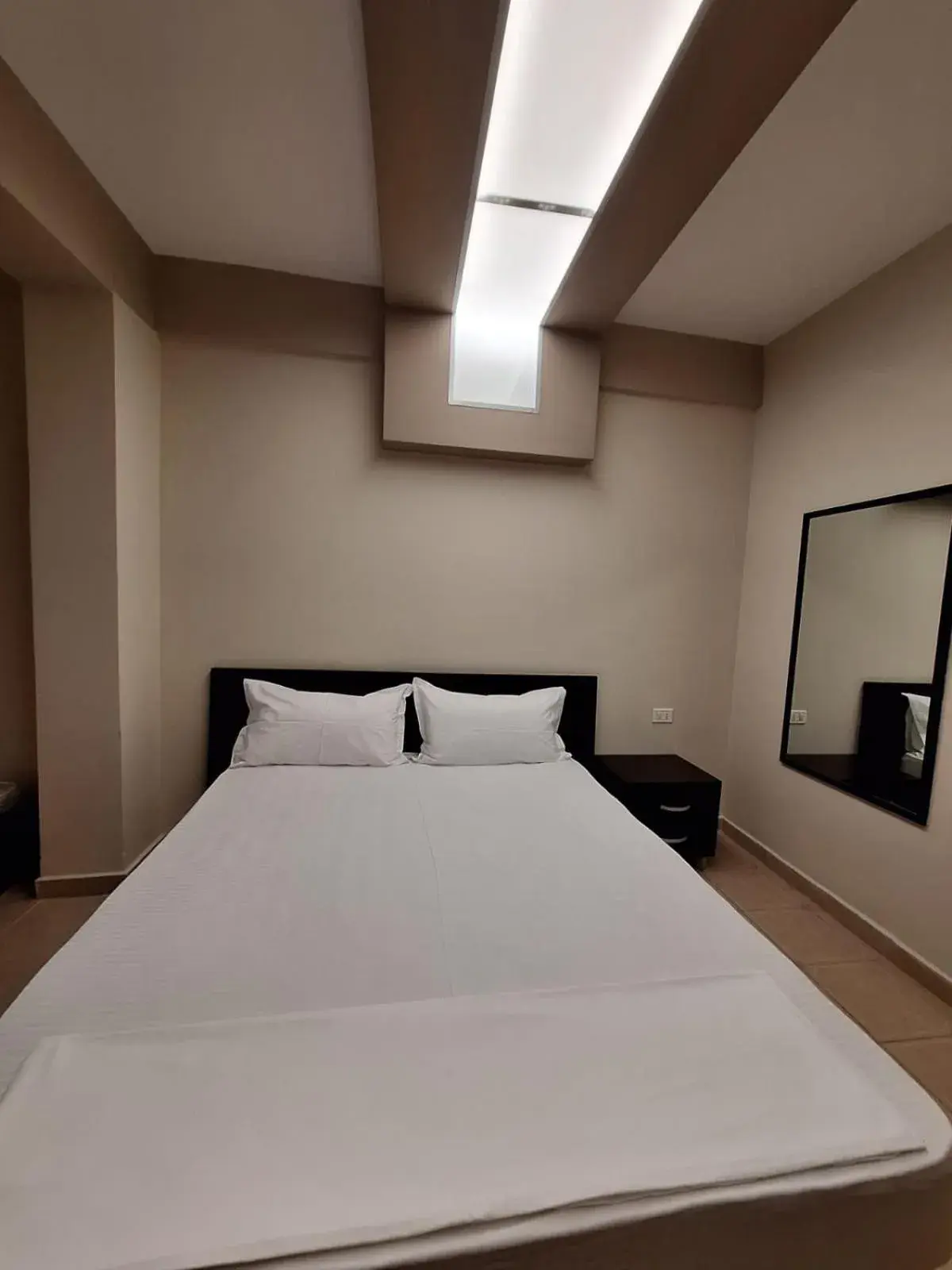 Double Room - single occupancy in Danis Hotel Double Room - single occupancy in Danis Hotel
