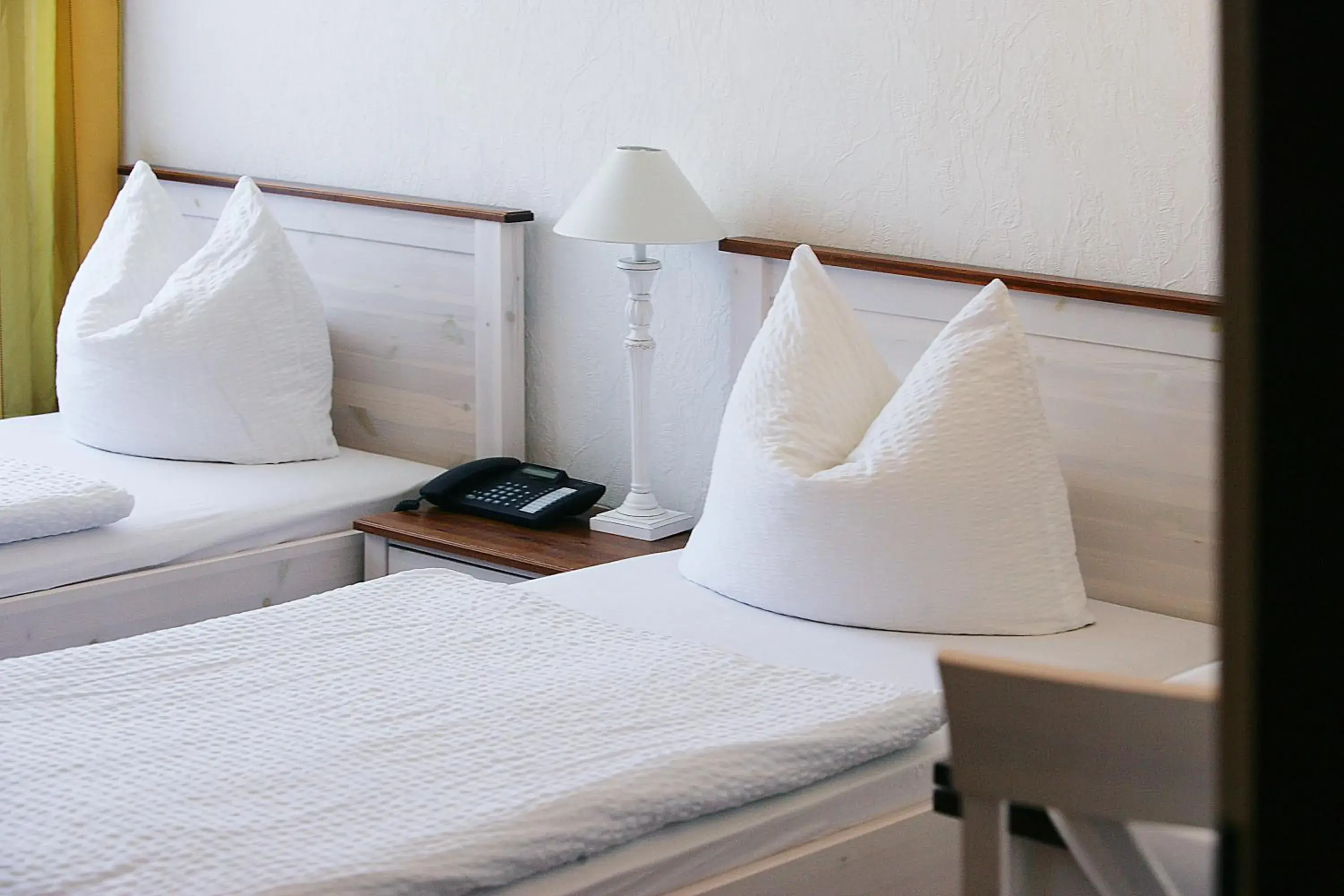 Double or Twin Room with Bathroom in Garni Hotel Bodden Double or Twin Room with Bathroom in Garni Hotel Bodden