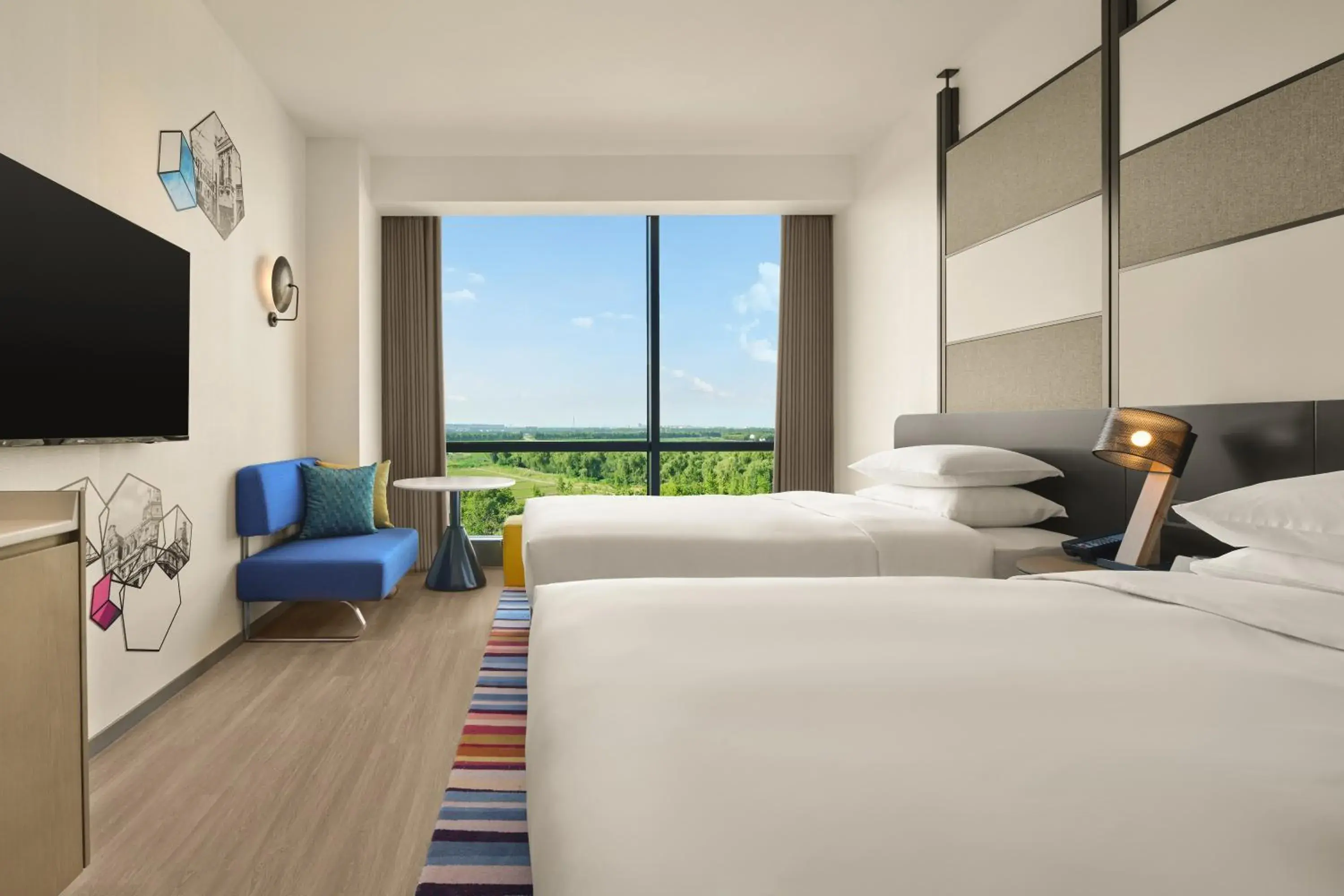 Double Room with Two Double Beds and City View in Aloft by Marriott Kunshan Dianshan Lake Double Room with Two Double Beds and City View in Aloft by Marriott Kunshan Dianshan Lake