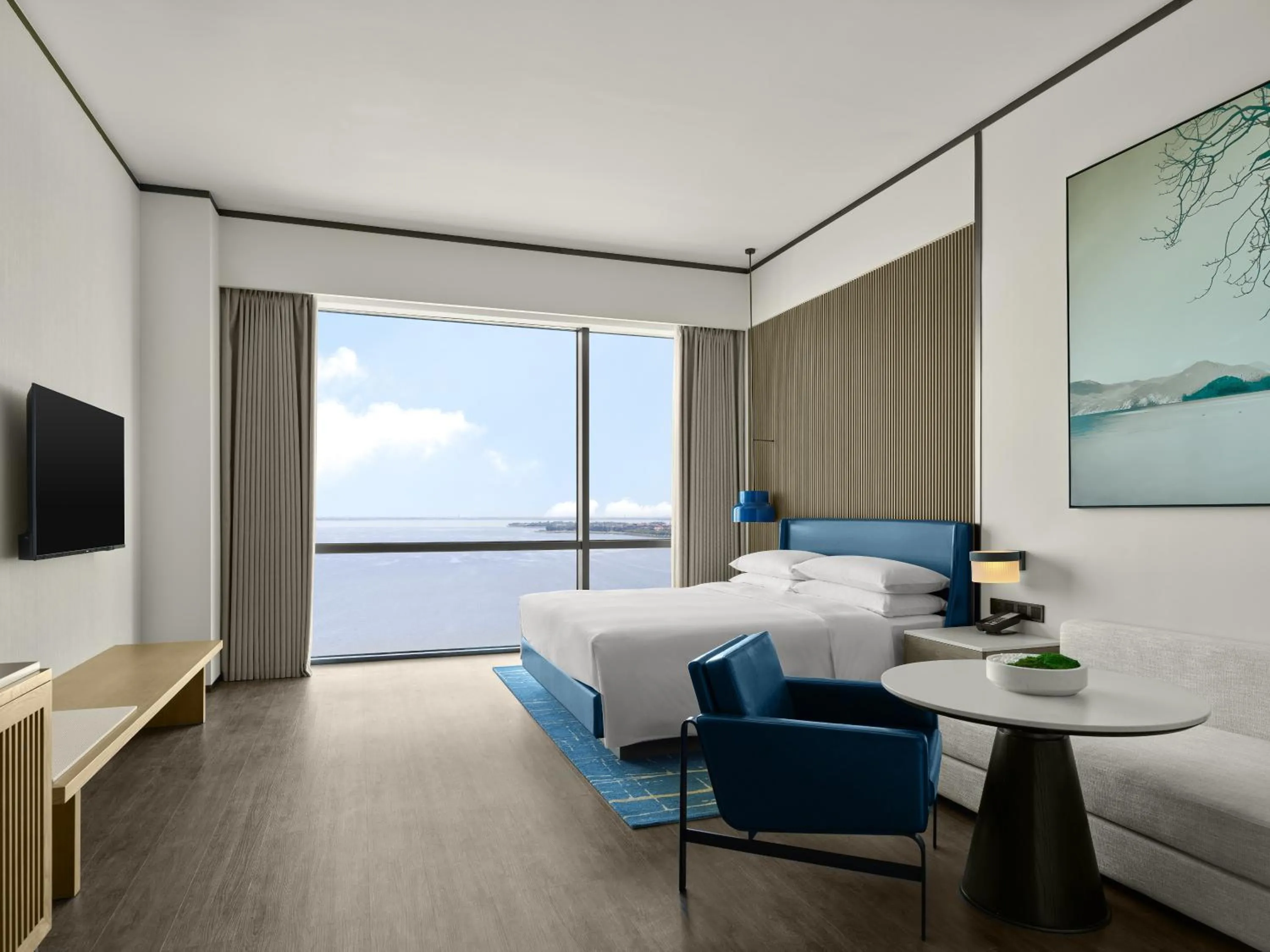 Lake view, Bed in Sheraton Kunshan Dianshan Lake