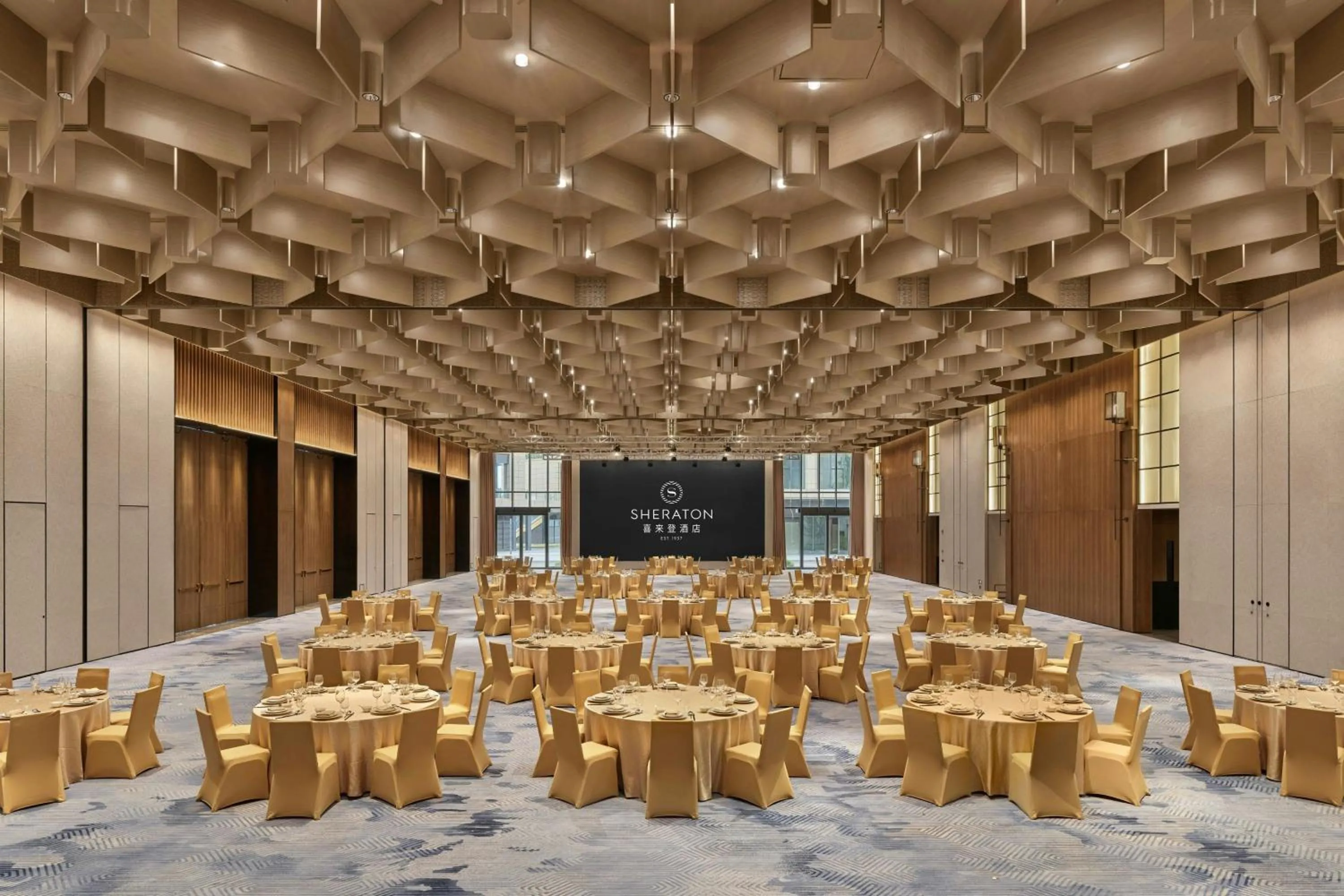 Meeting/conference room in Sheraton Kunshan Dianshan Lake