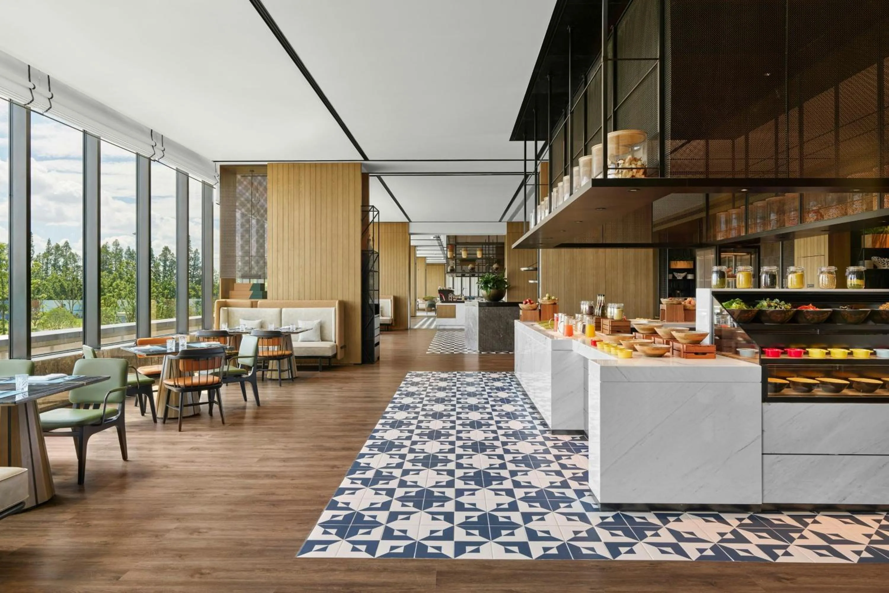 Restaurant/places to eat in Sheraton Kunshan Dianshan Lake