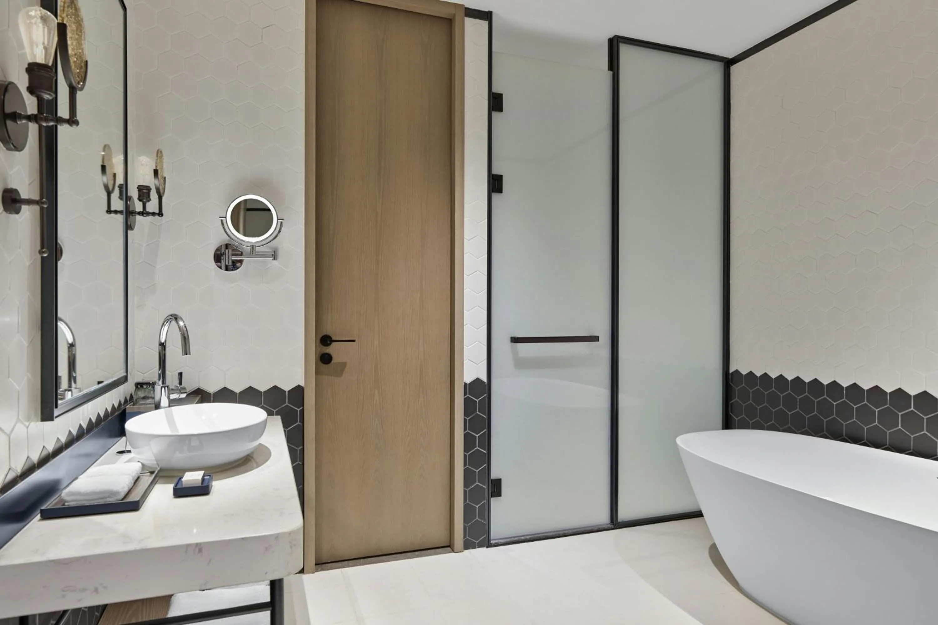 Bathroom in Sheraton Kunshan Dianshan Lake