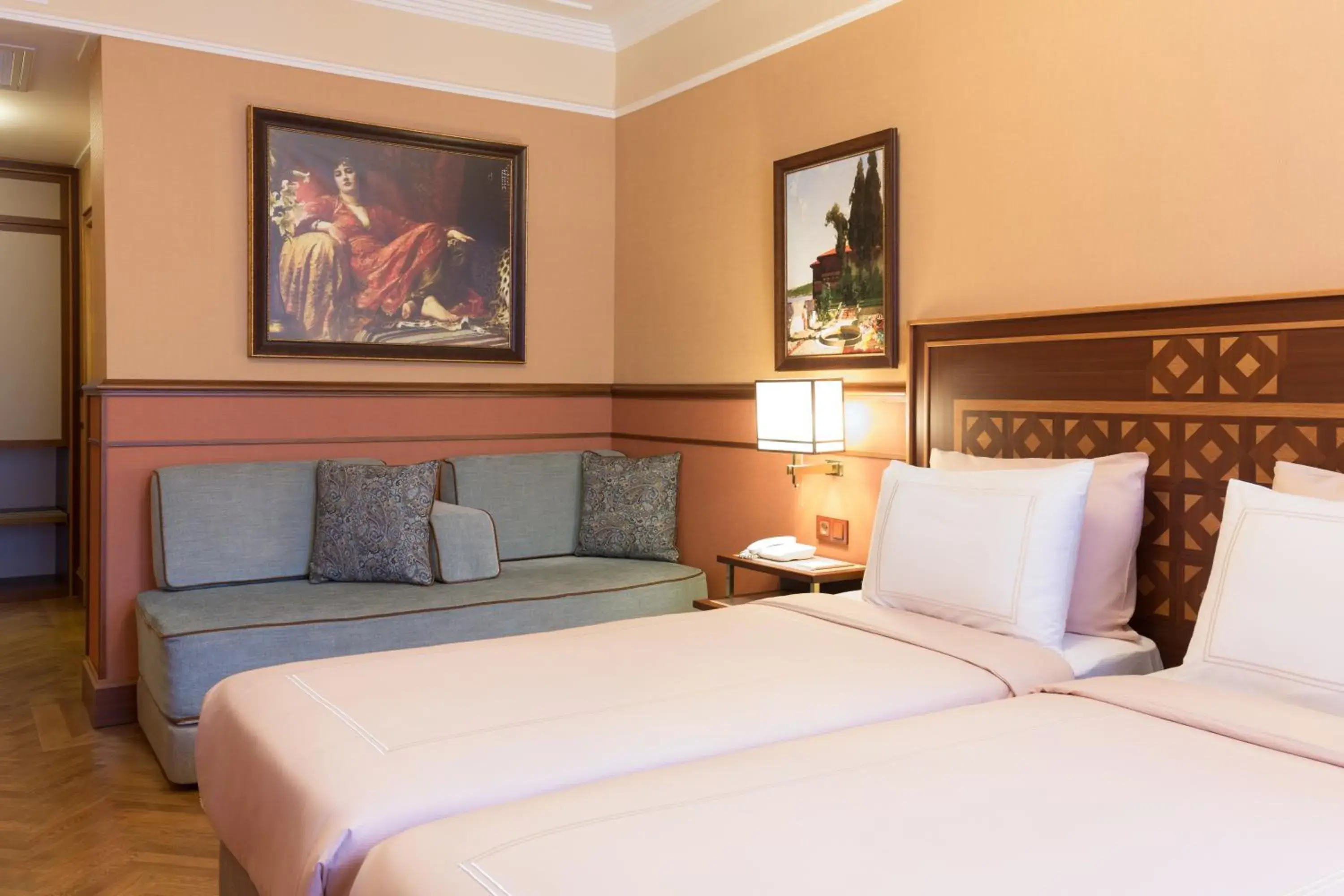 Photo of the whole room, Bed in Lalahan Hotel Photo of the whole room, Bed in Lalahan Hotel