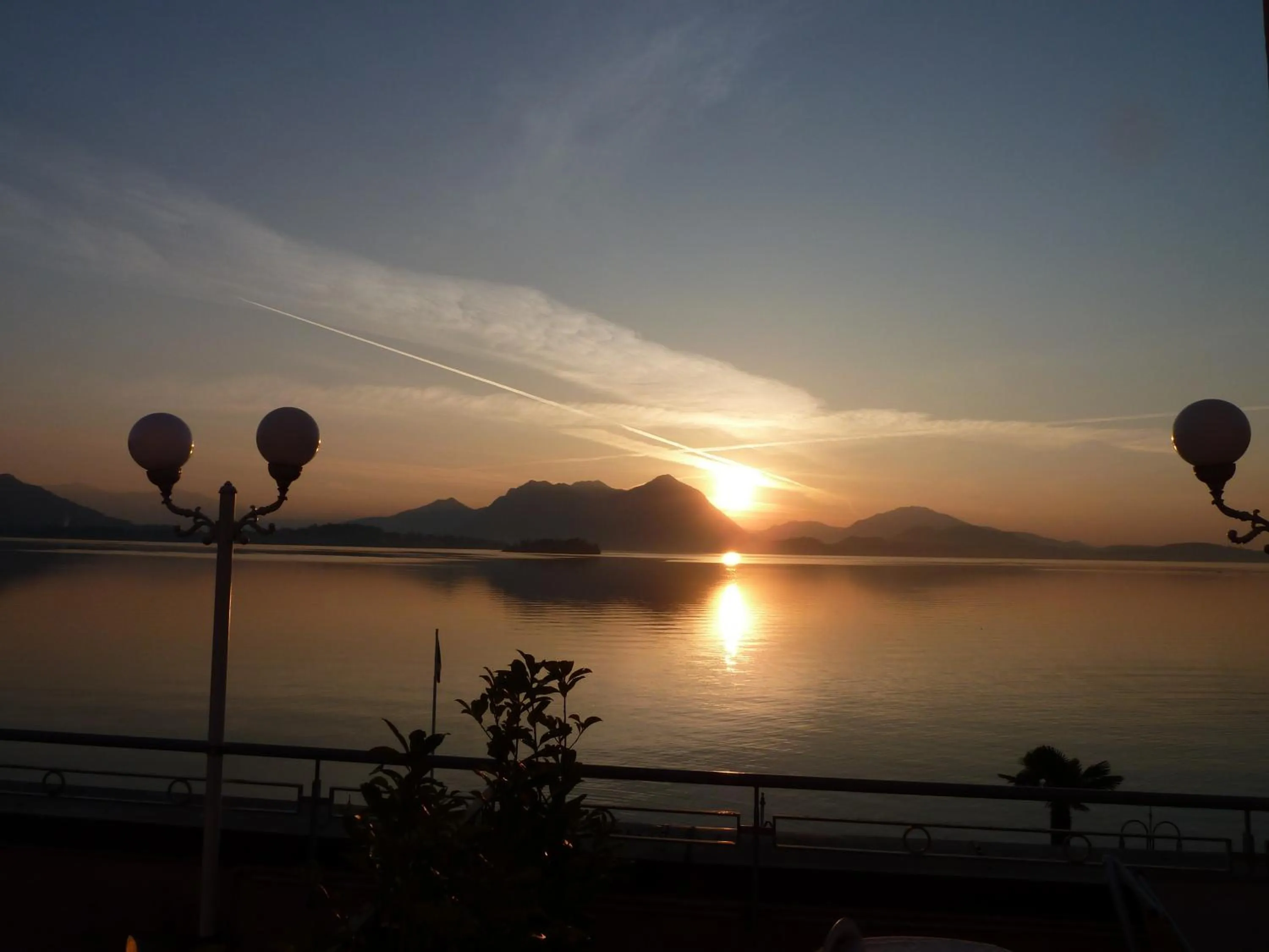 Night in Hotel Beau Rivage