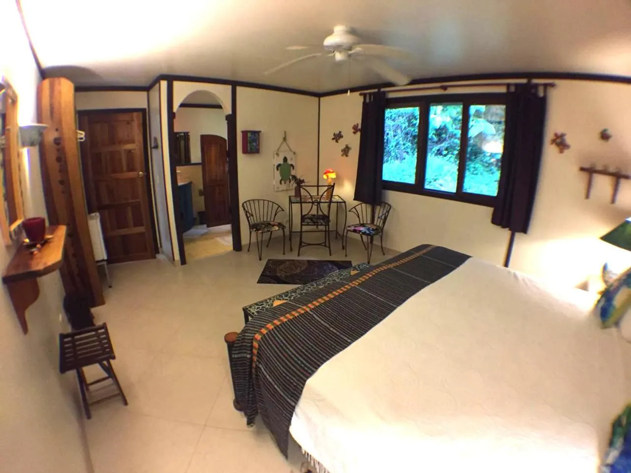 Bed in Lucky Bug Bed And Breakfast