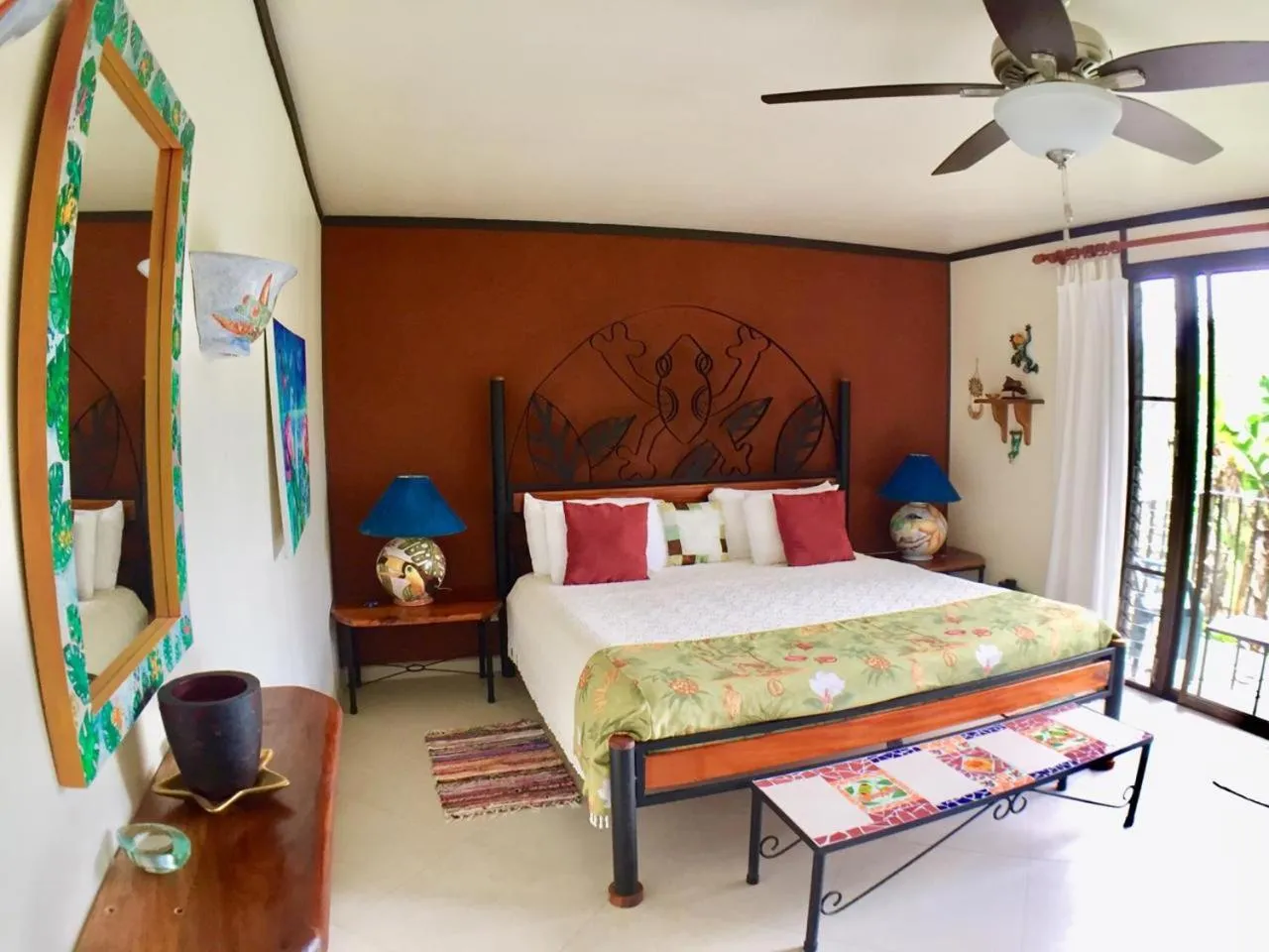 Bed in Lucky Bug Bed And Breakfast