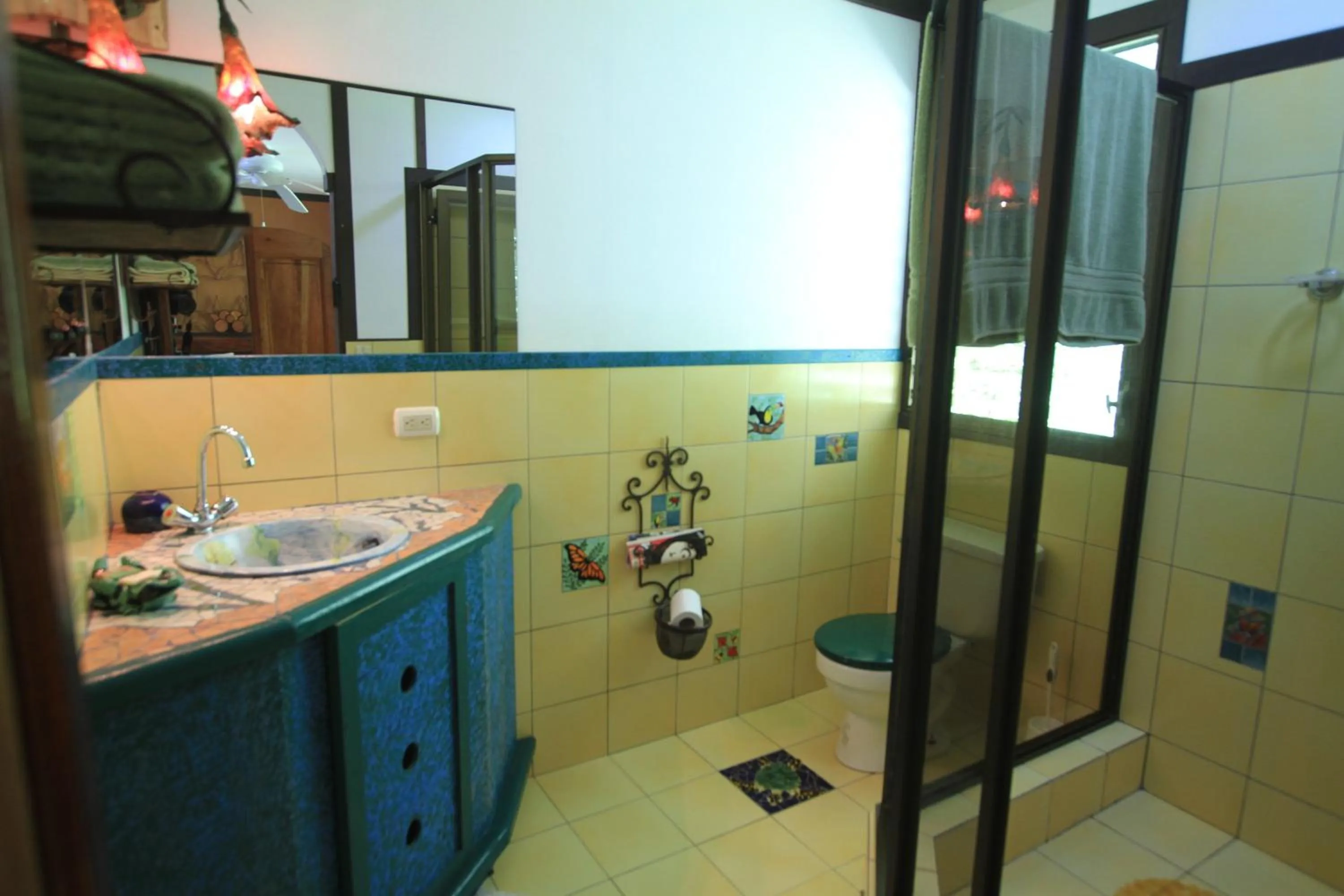 Bathroom in Lucky Bug Bed And Breakfast