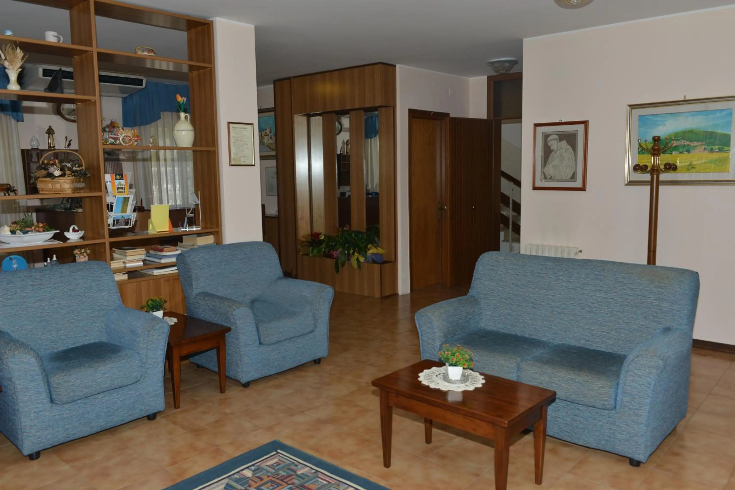 Communal lounge/ TV room in Hotel Santa Maria