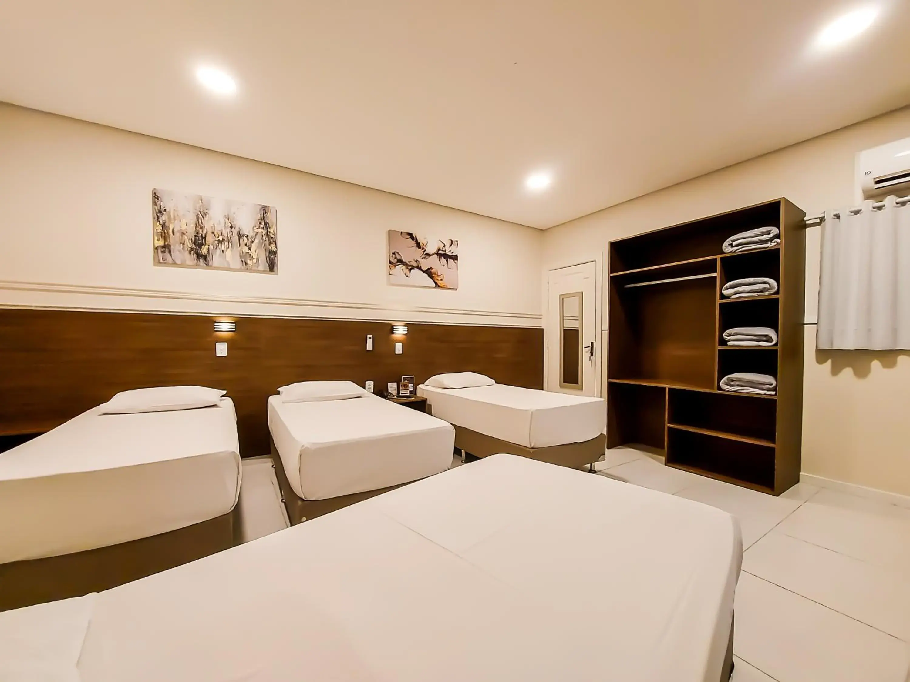 Bedroom, Bed in Hotel Itamarati Centro-República Bedroom, Bed in Hotel Itamarati Centro-República