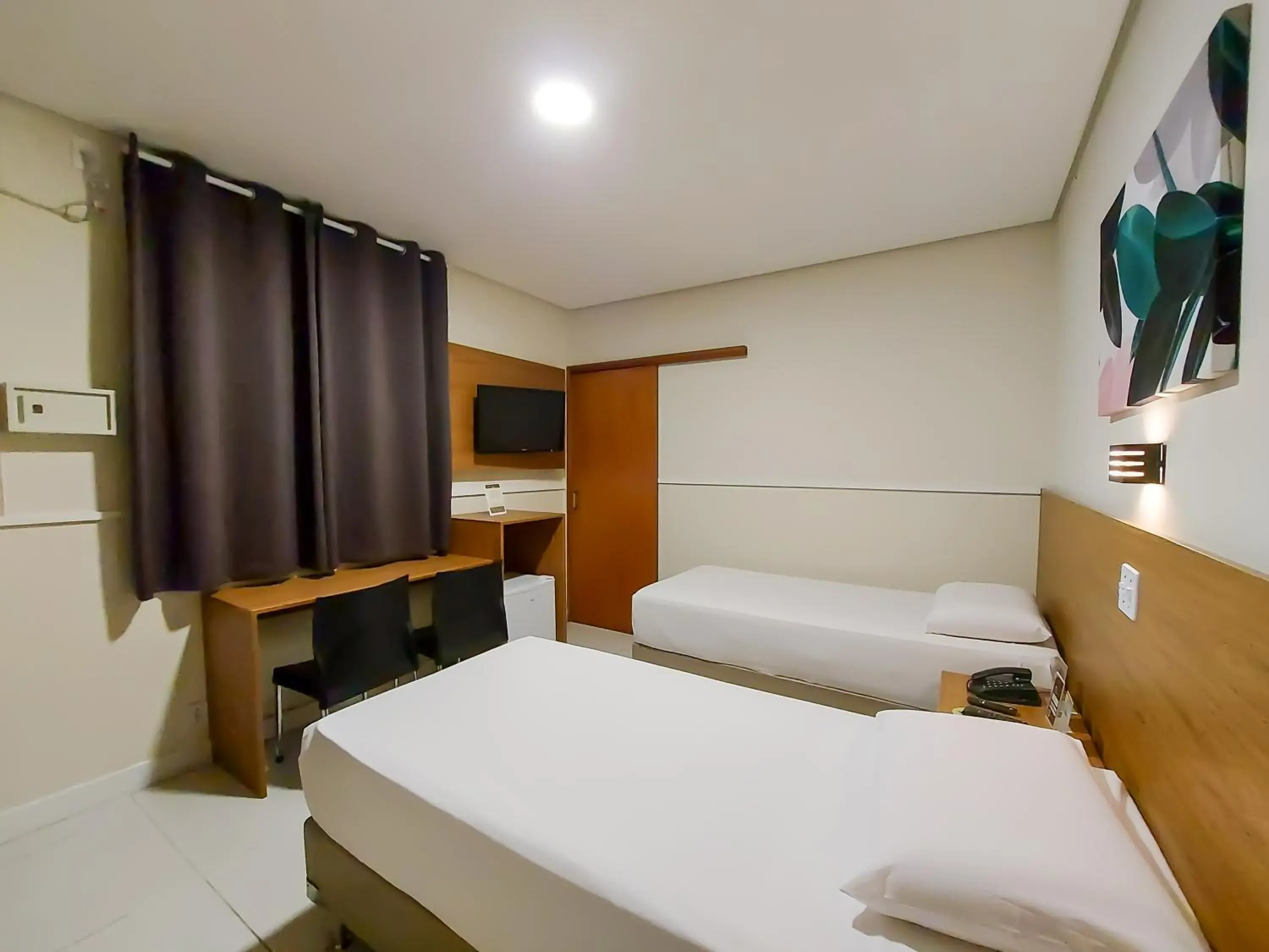 Twin Room in Hotel Itamarati Centro-República by Rede Único Twin Room in Hotel Itamarati Centro-República by Rede Único