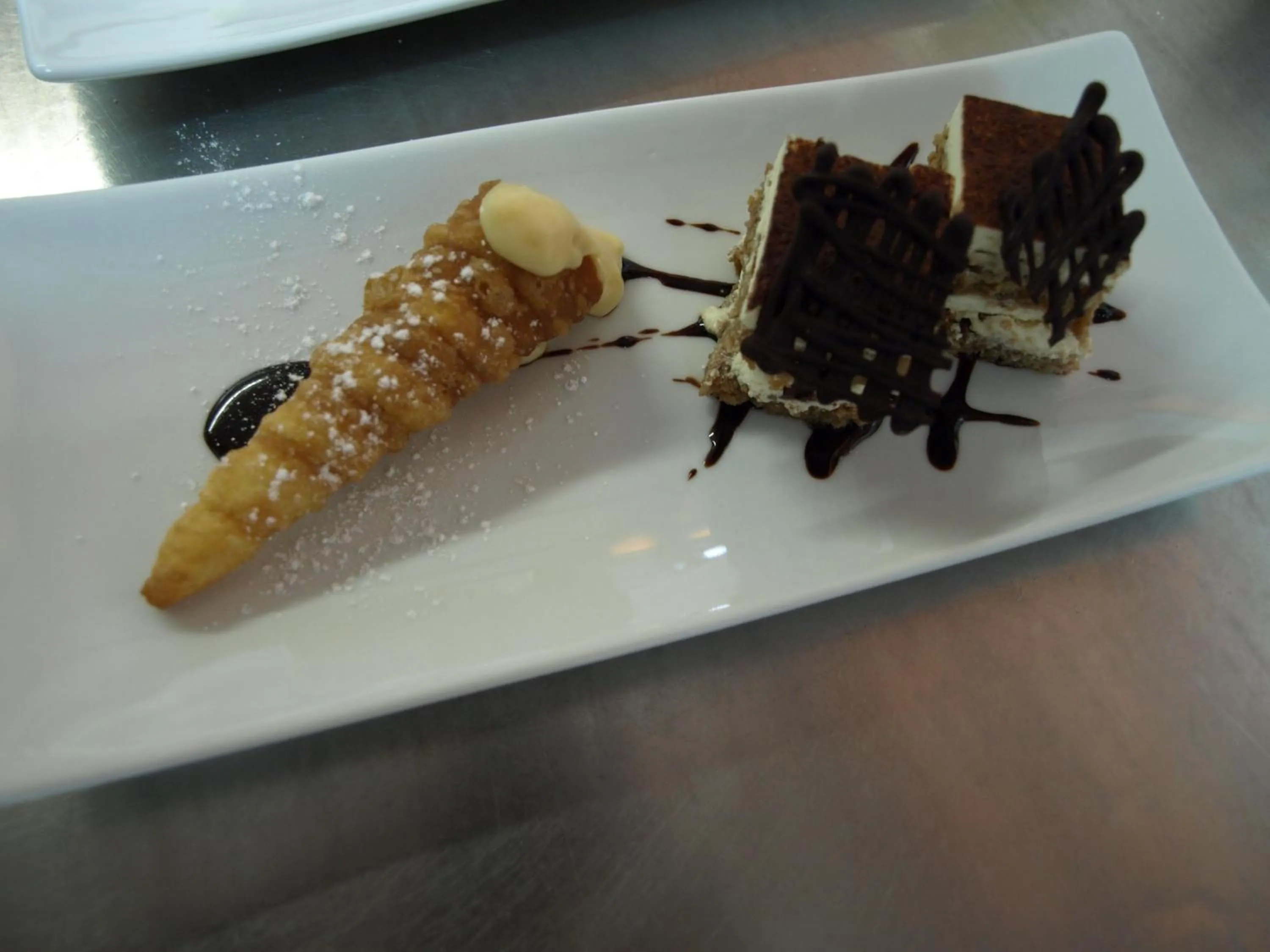 Restaurant/places to eat in Hotel Txartel