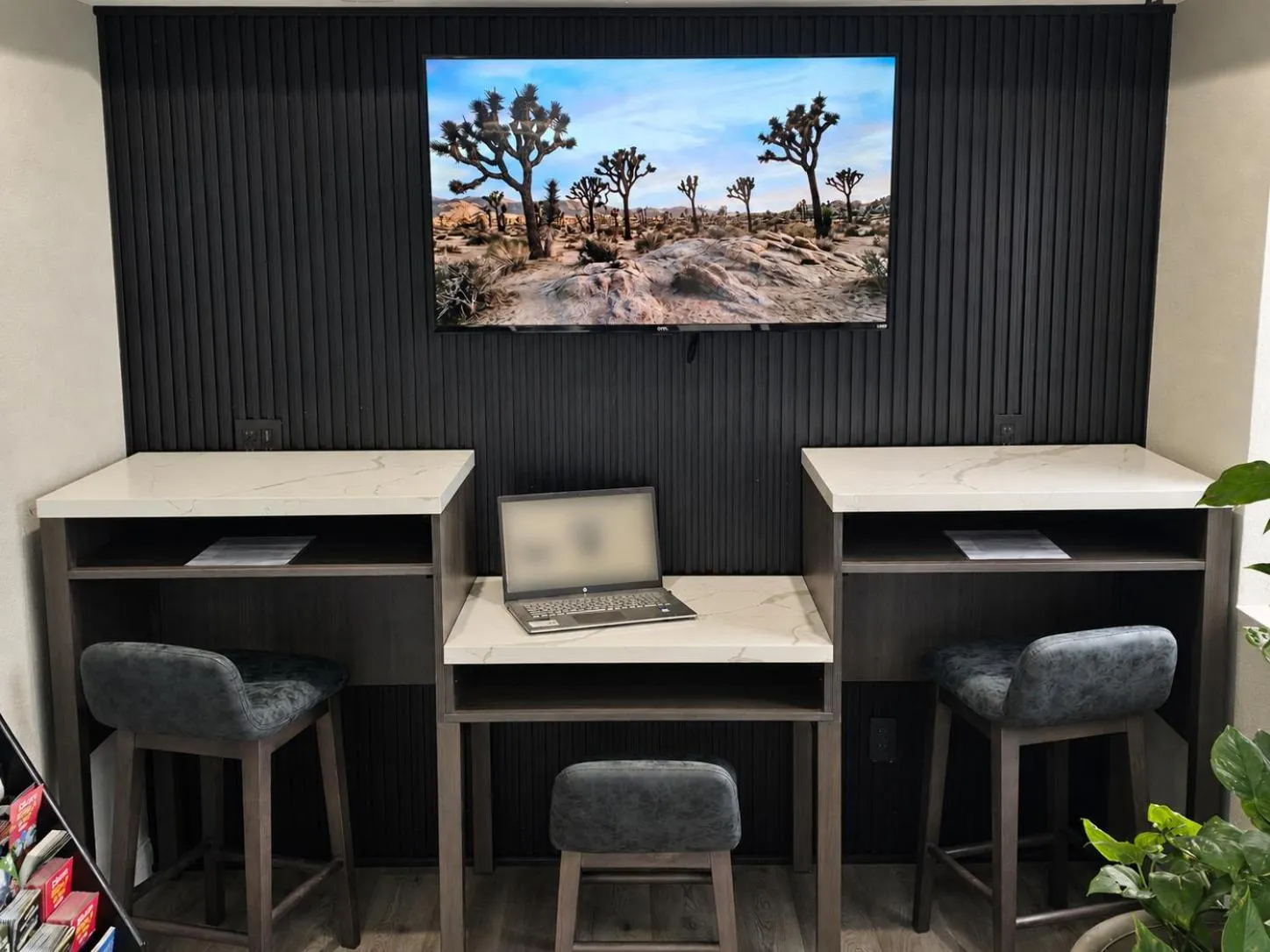 Lobby or reception in The Atlas Inn & Suites LAX