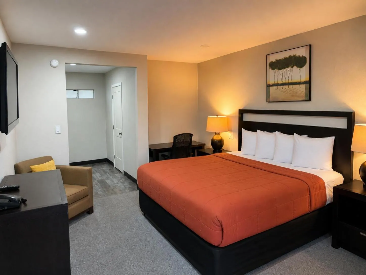 Bed in The Atlas Inn & Suites LAX