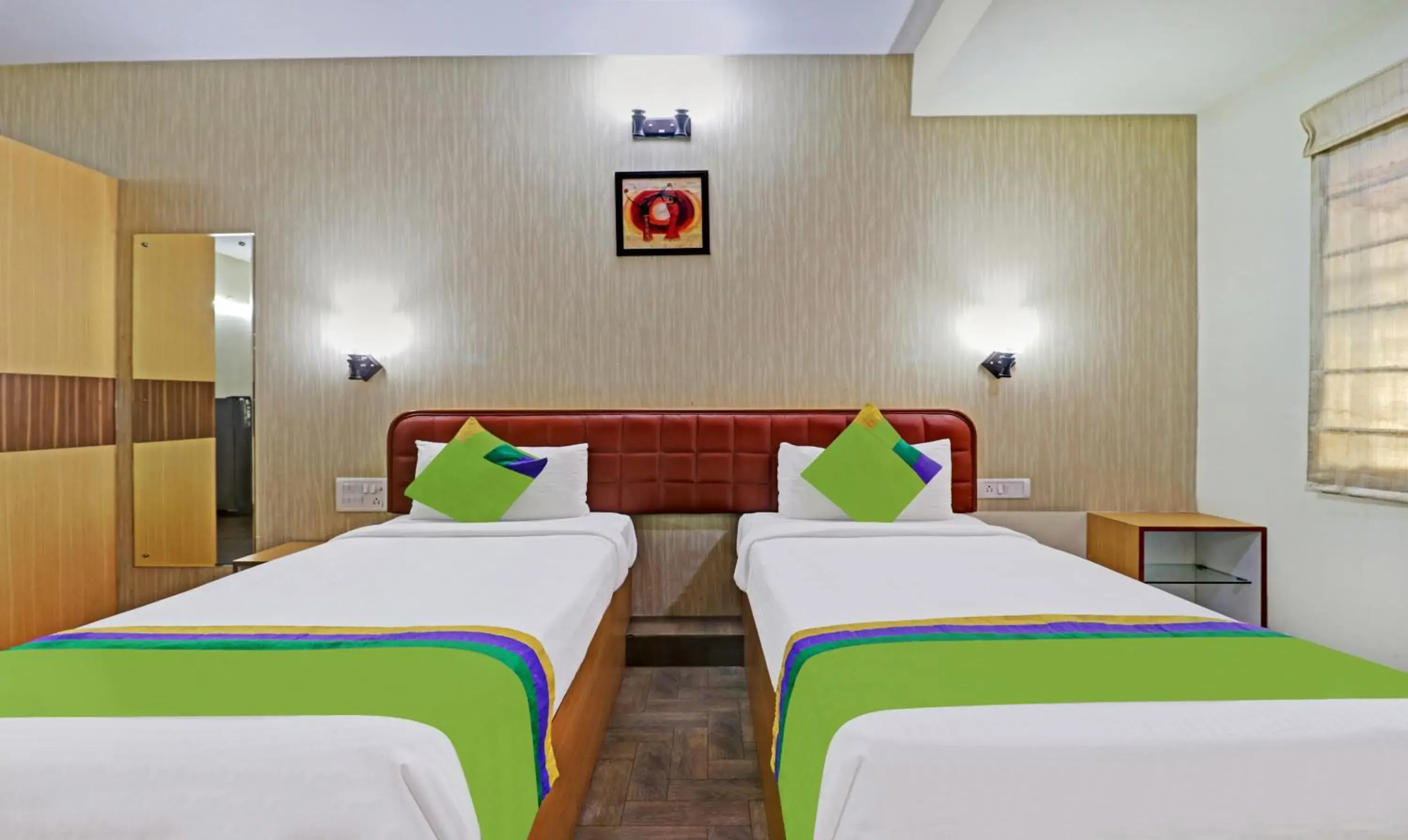 Bedroom, Bed in Treebo Akshaya Mayflower Vijaya Bank Layout Bedroom, Bed in Treebo Akshaya Mayflower Vijaya Bank Layout