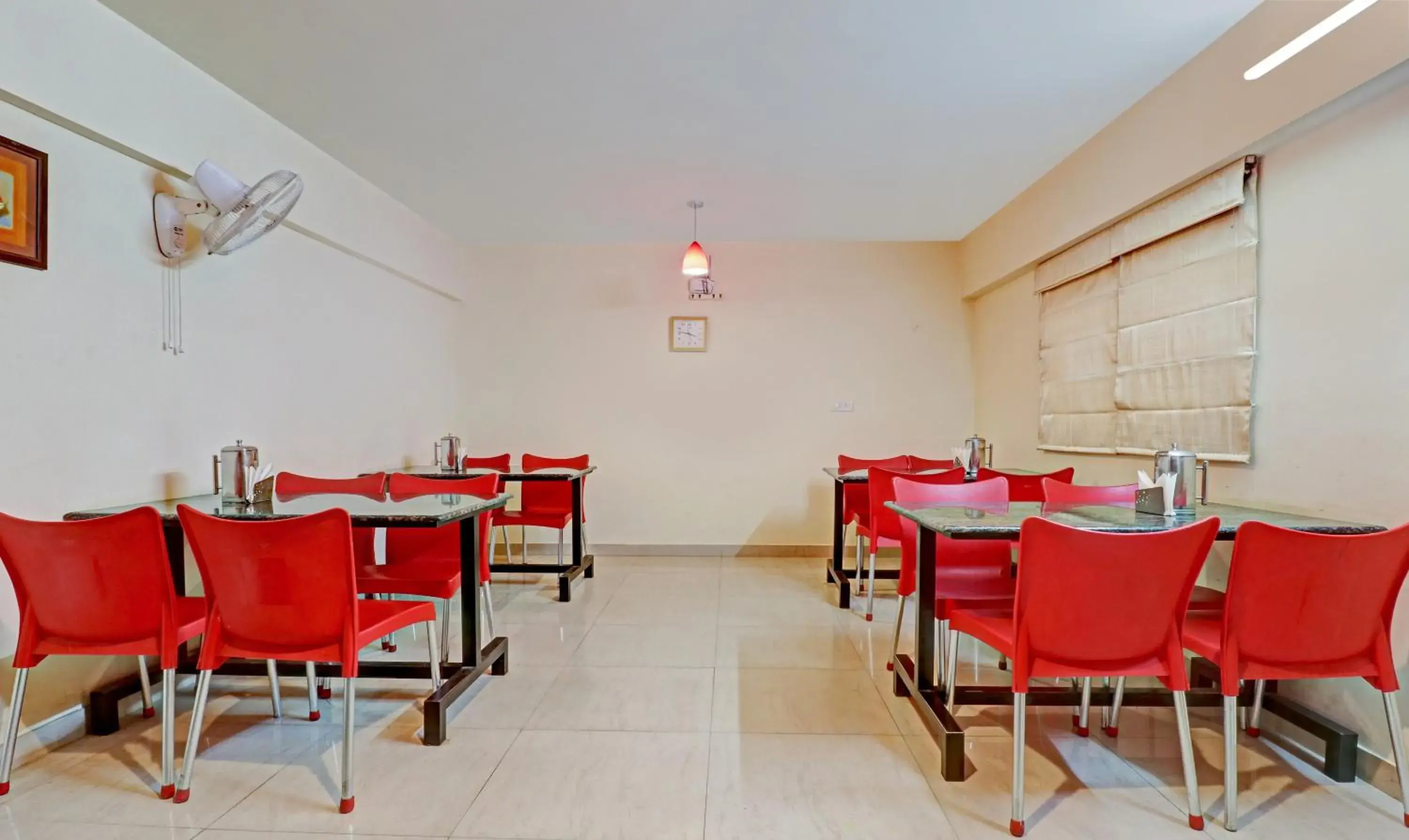 Restaurant/places to eat in Treebo Akshaya Mayflower Vijaya Bank Layout Restaurant/places to eat in Treebo Akshaya Mayflower Vijaya Bank Layout