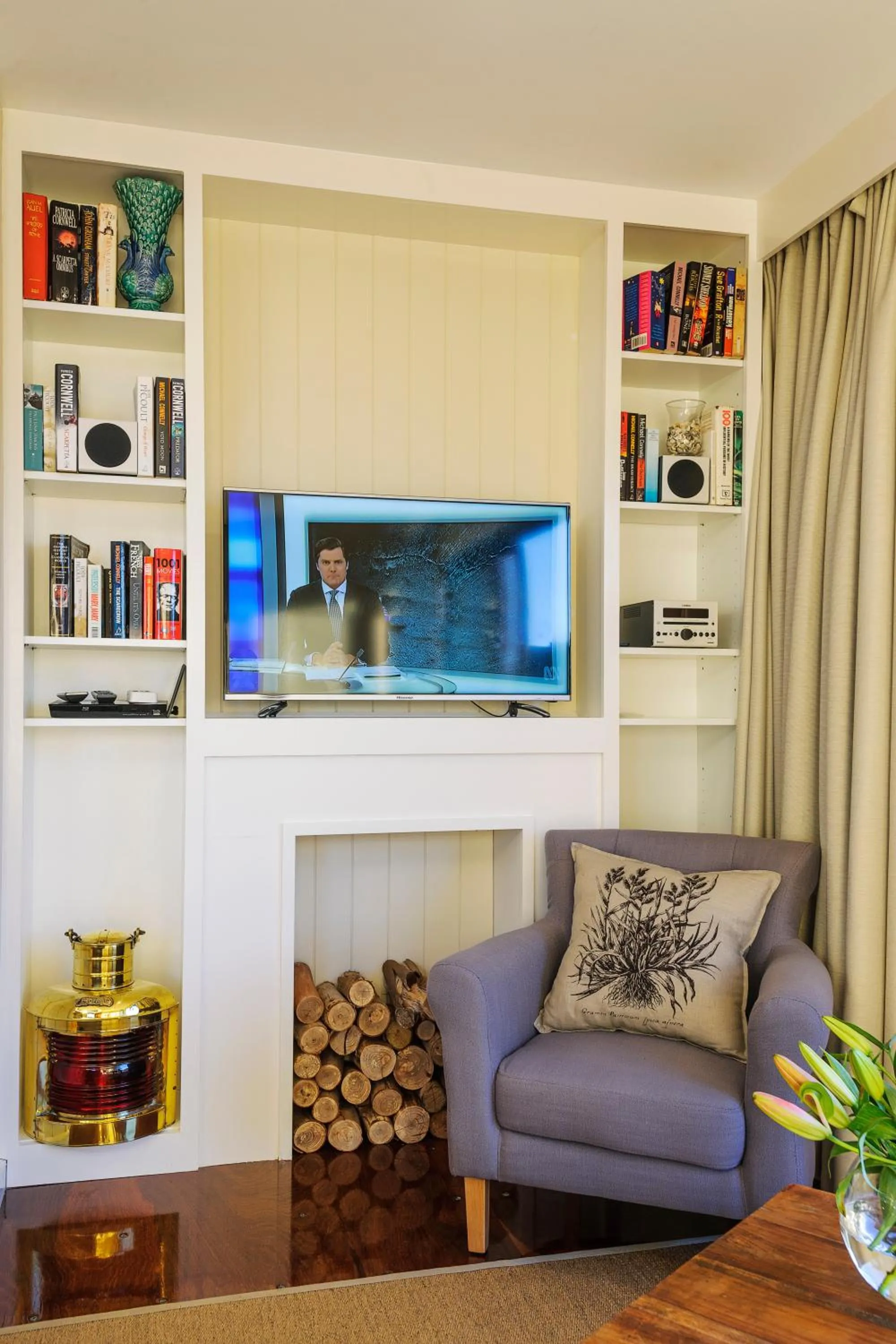 Decorative detail in Coastal Pods Wynyard