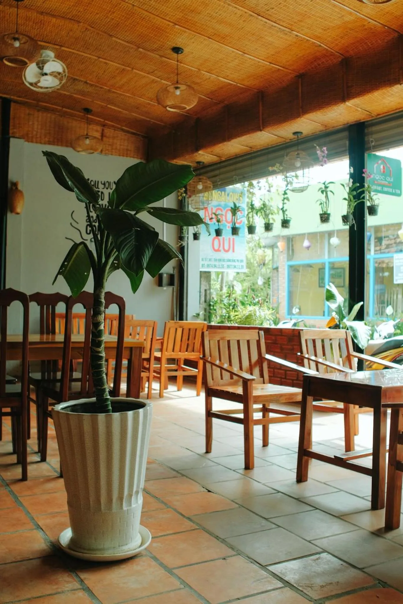 Restaurant/places to eat in Ngoc Qui Bungalow