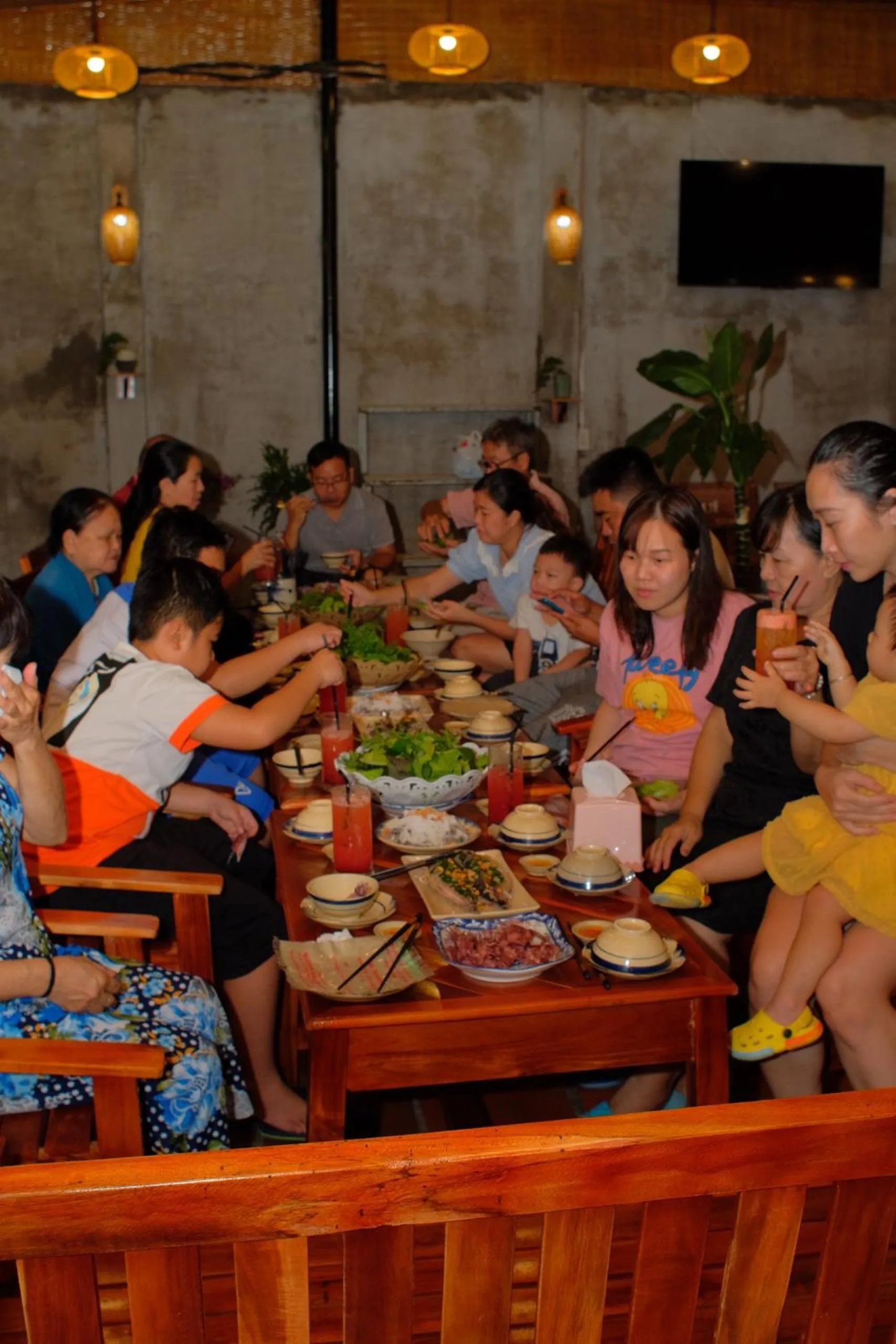 Restaurant/places to eat in Ngoc Qui Bungalow