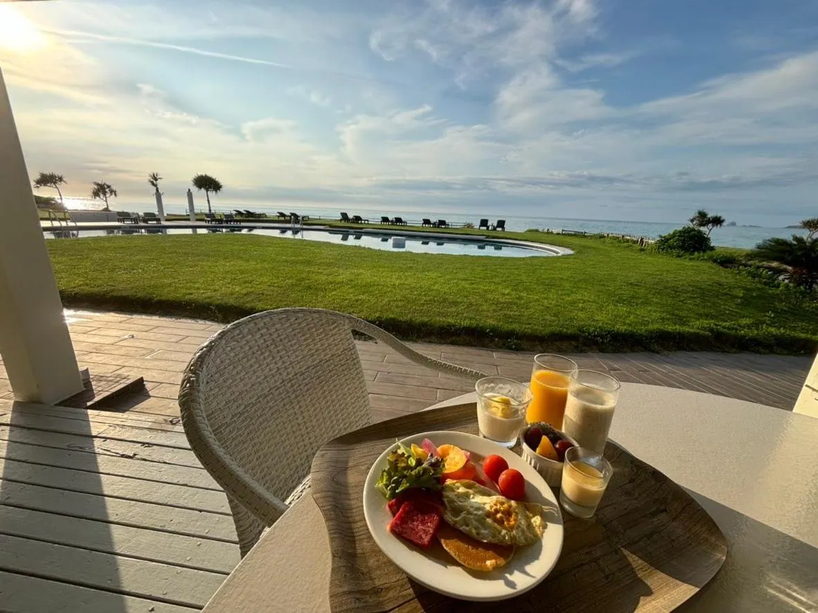 Buffet breakfast in EN RESORT Kumejima EEF Beach Hotel