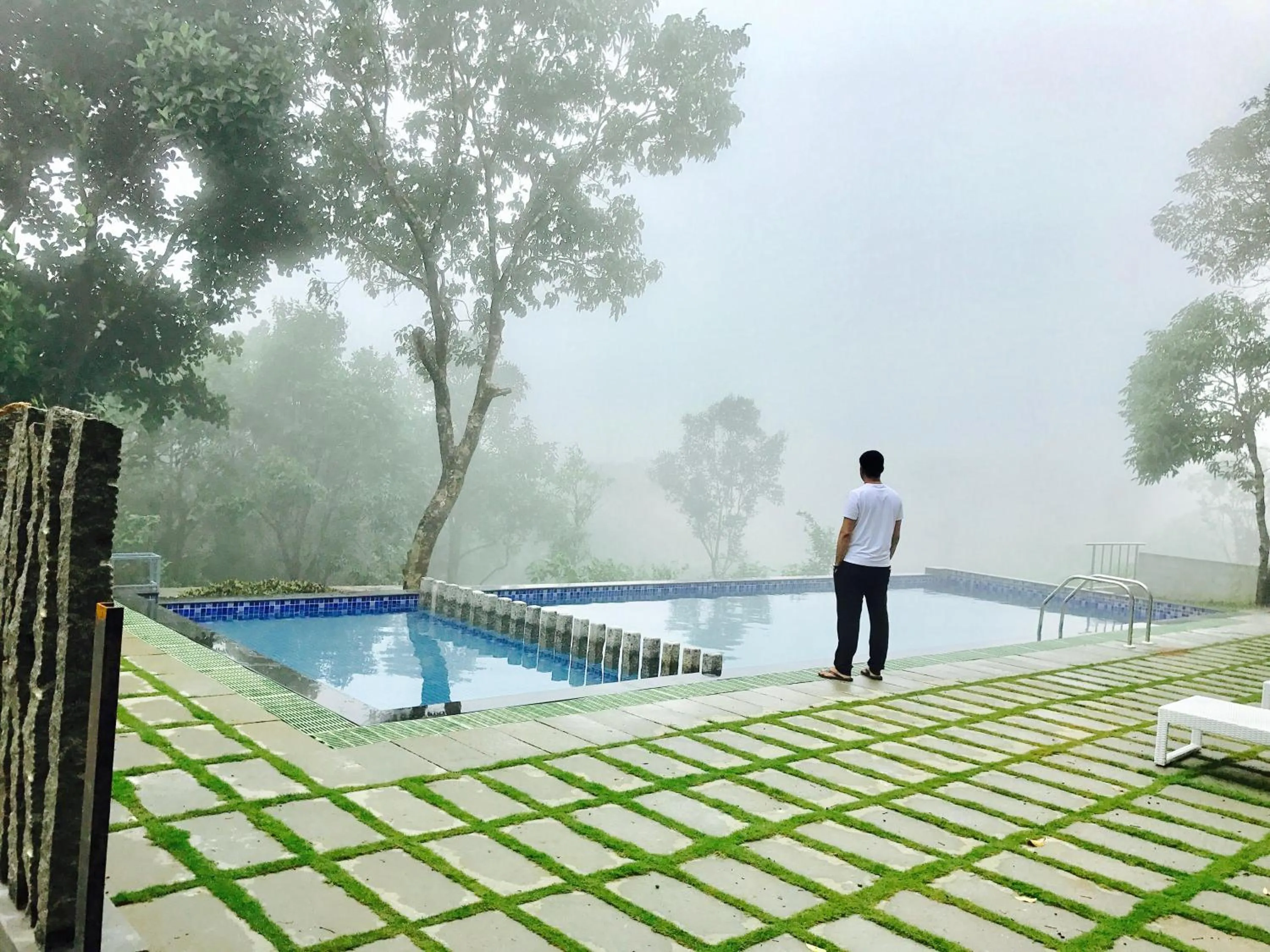 Pool view in Holiday Vagamon