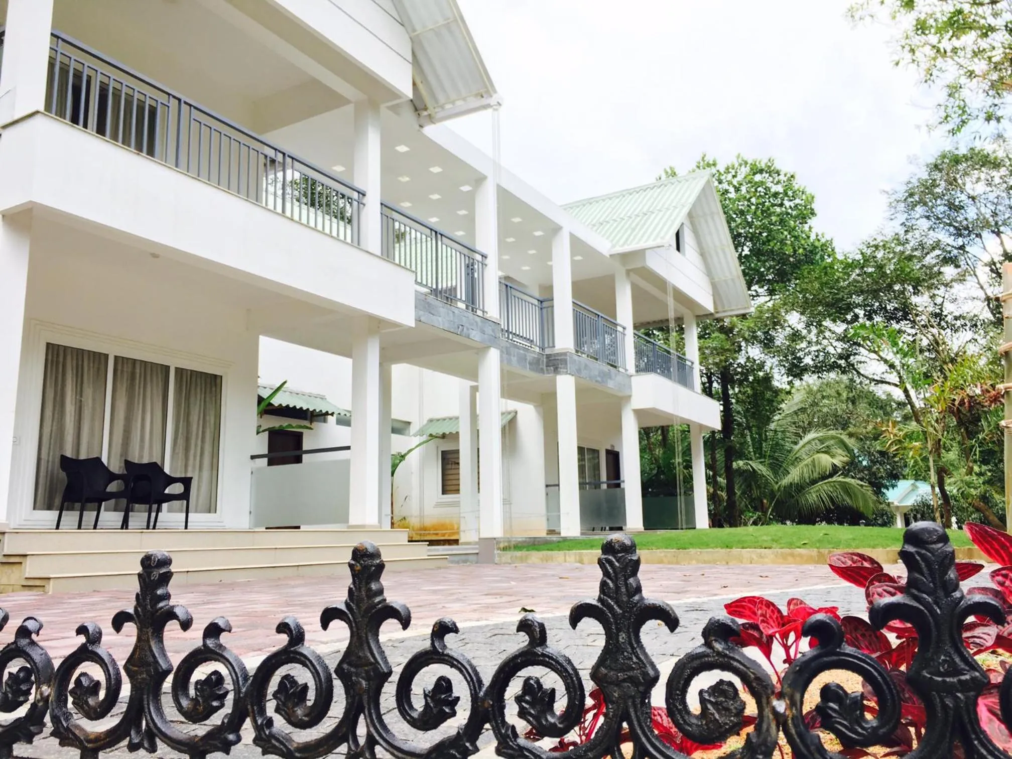 Property building in Holiday Vagamon