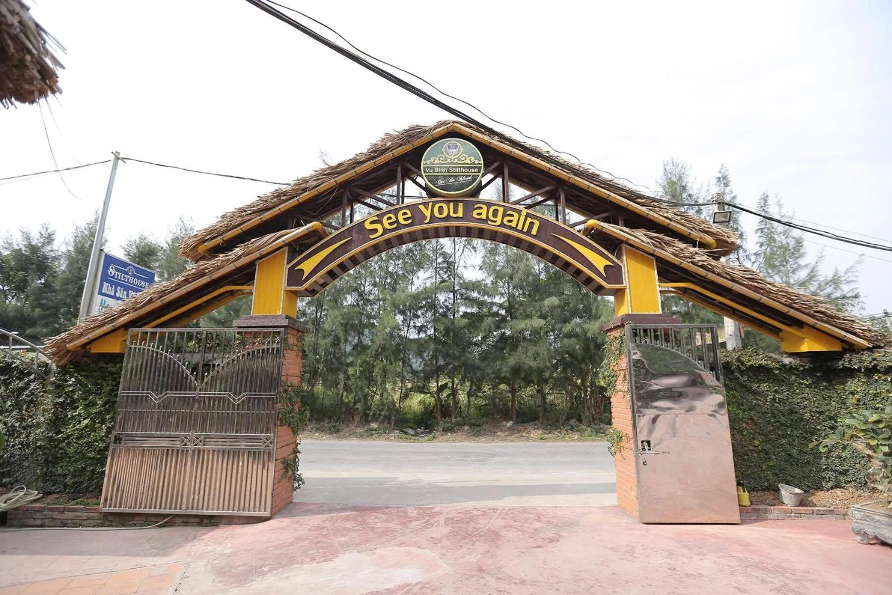 Logo/Certificate/Sign in Cat Ba Mountain View Homestay
