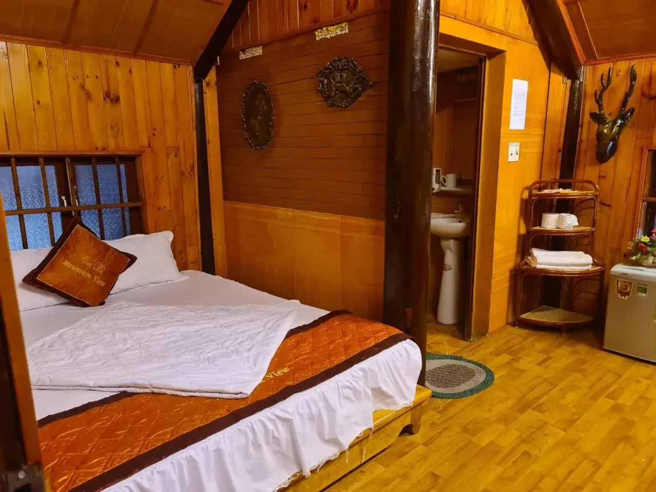 Standard Single Room in Cat Ba Mountain View Homestay Standard Single Room in Cat Ba Mountain View Homestay