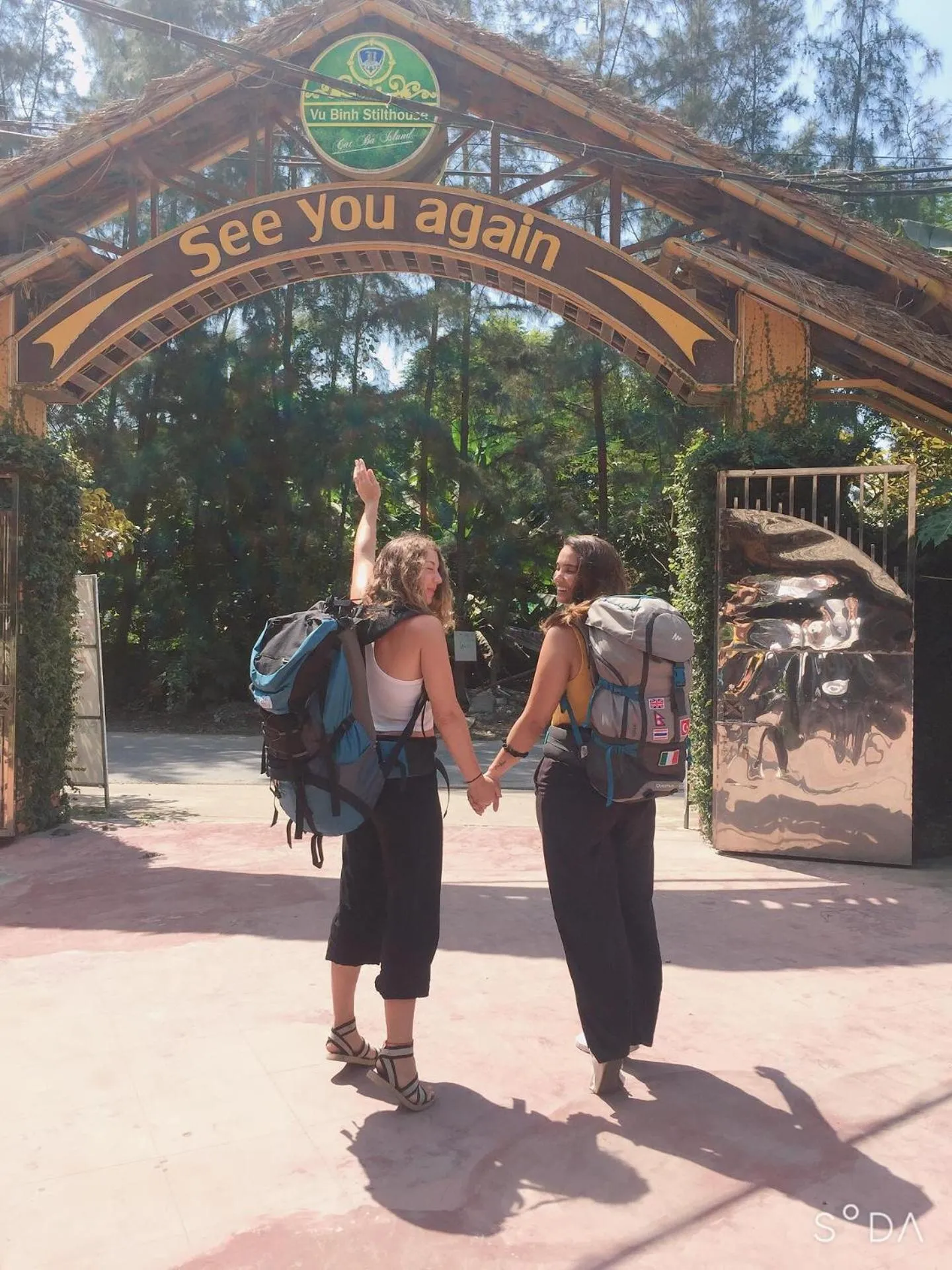 People in Cat Ba Mountain View Homestay