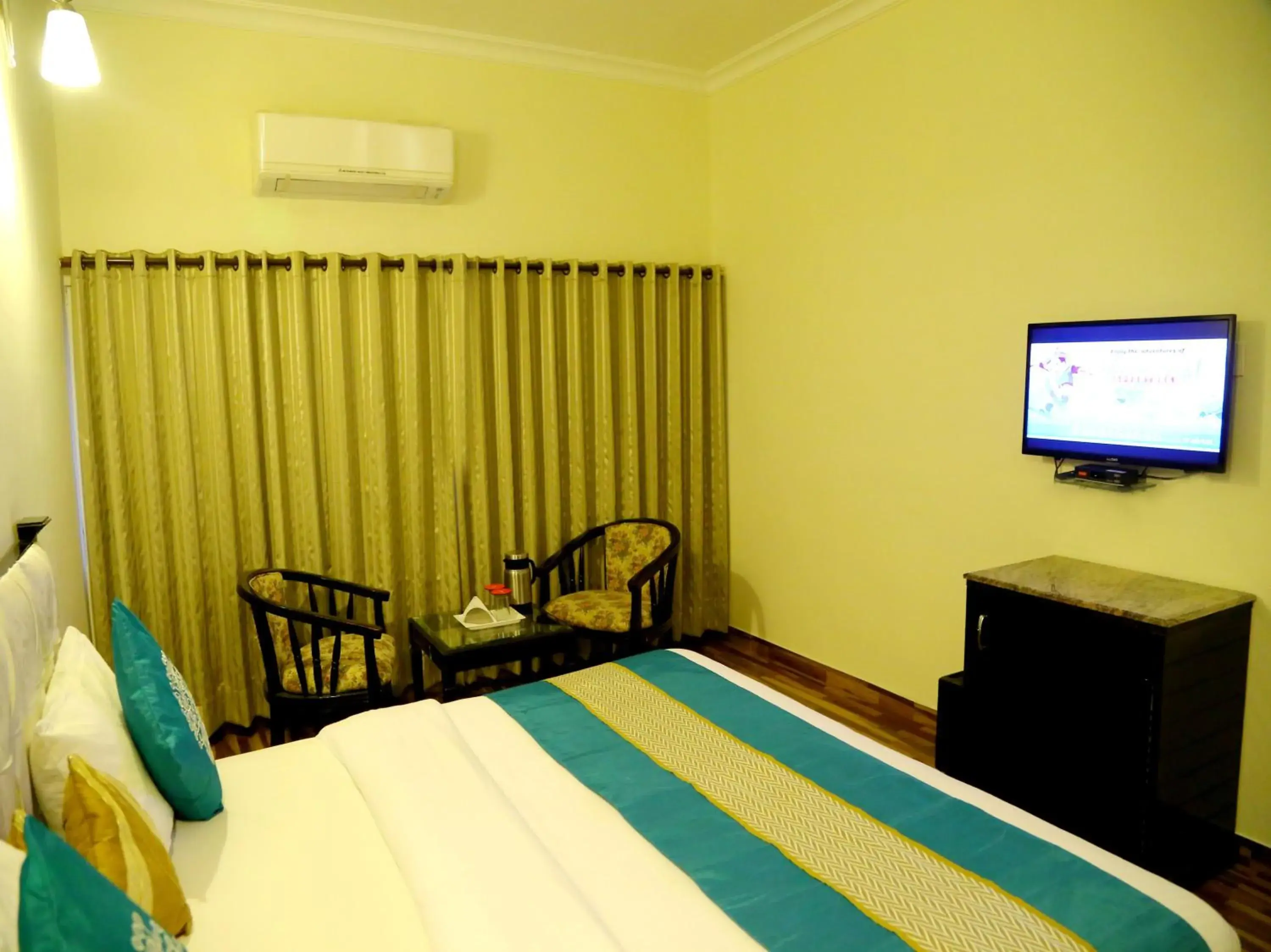 Bedroom, Bed in Akashdeep 22 Bedroom, Bed in Akashdeep 22