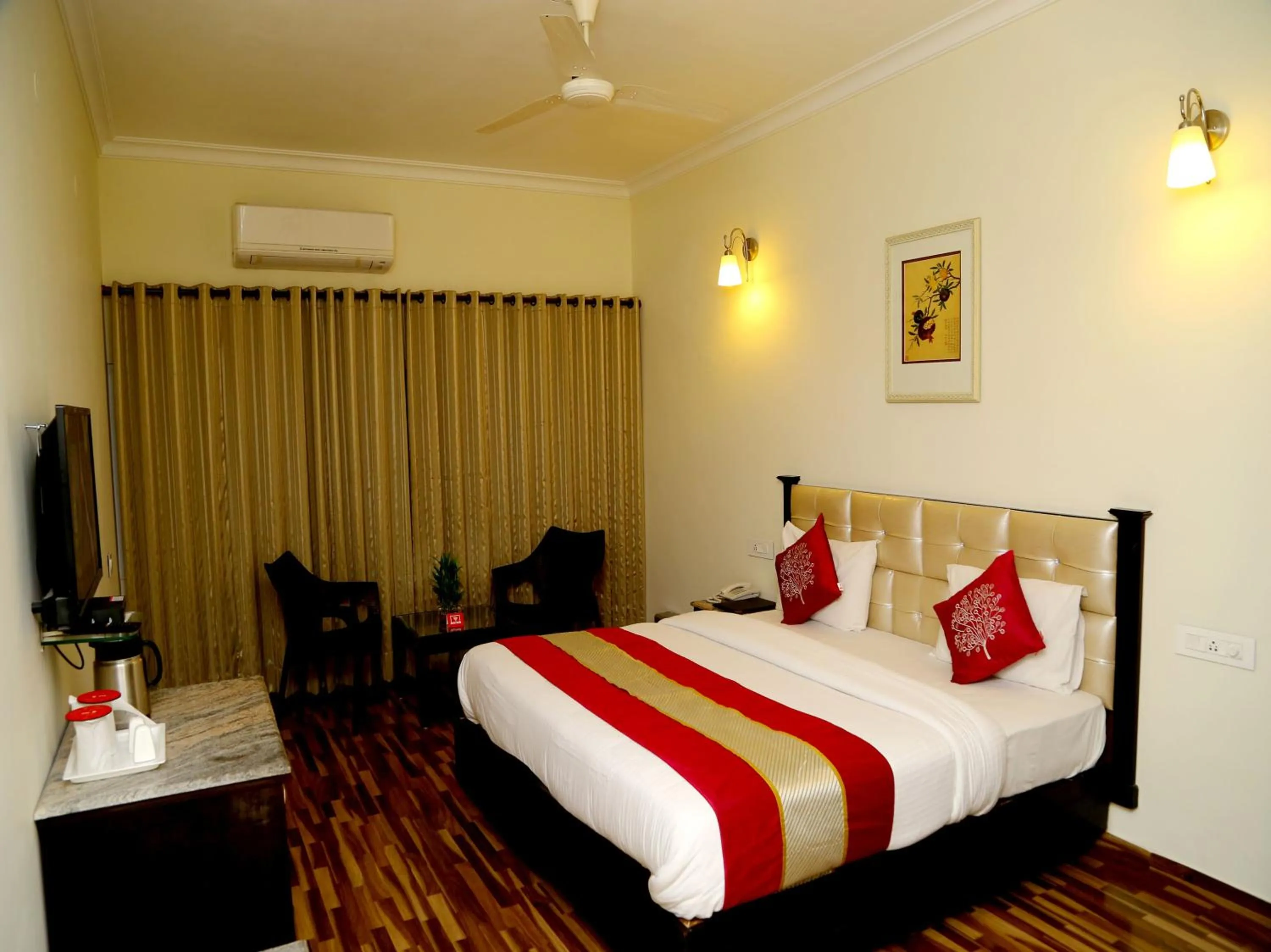 Bedroom, Bed in Akashdeep 22