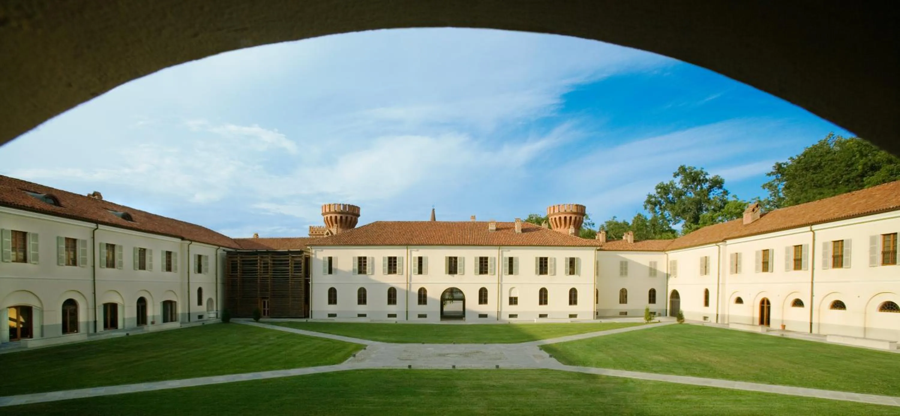 Property building in Albergo dell'Agenzia