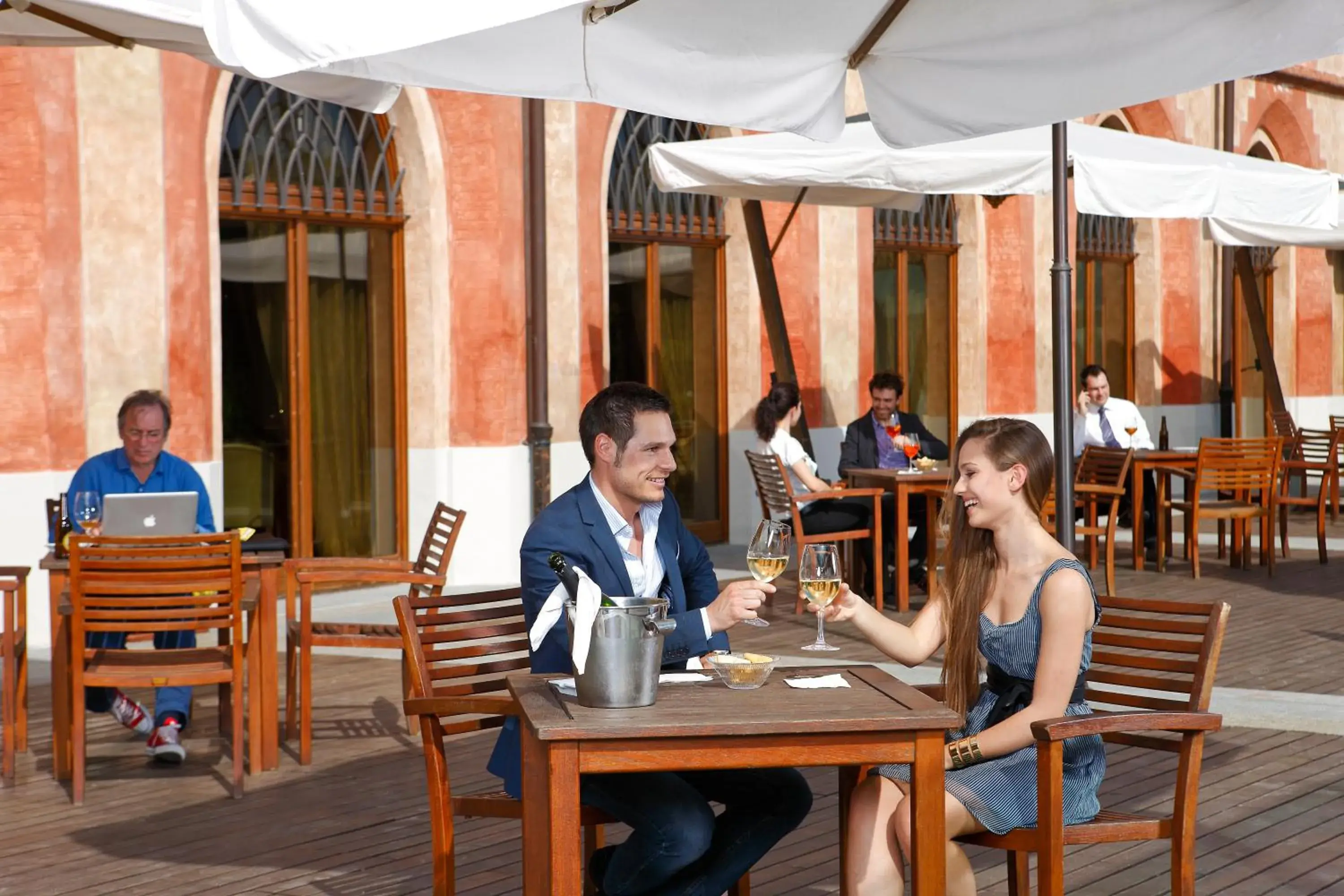 Lounge or bar in Albergo dell'Agenzia Lounge or bar in Albergo dell'Agenzia