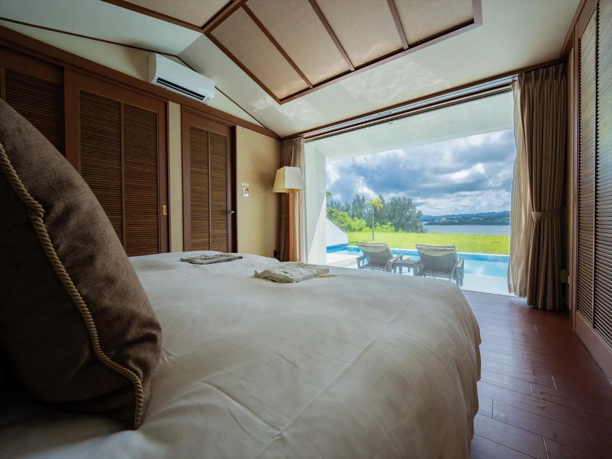 Bed in Oriental Hills Okinawa