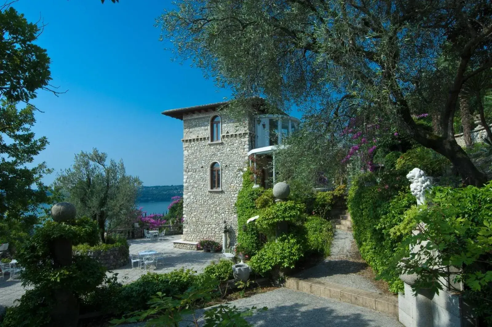 Property building in Park Hotel Ville Montefiori Property building in Park Hotel Ville Montefiori