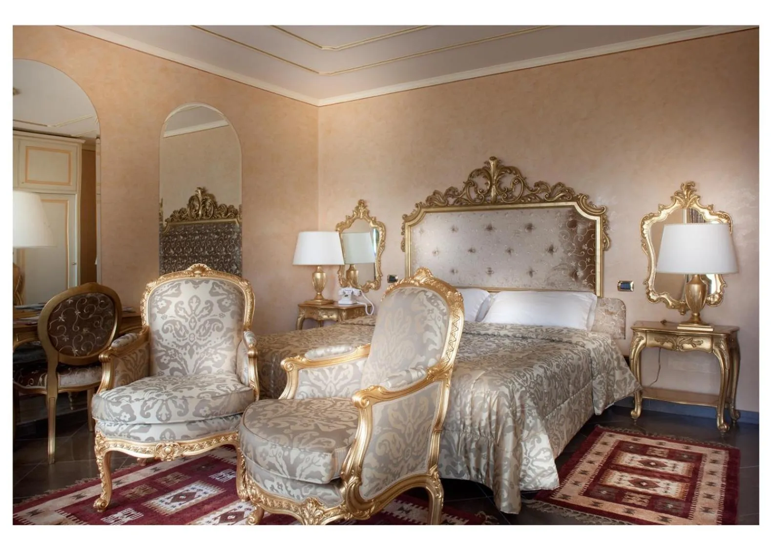 Photo of the whole room, Bed in Park Hotel Ville Montefiori