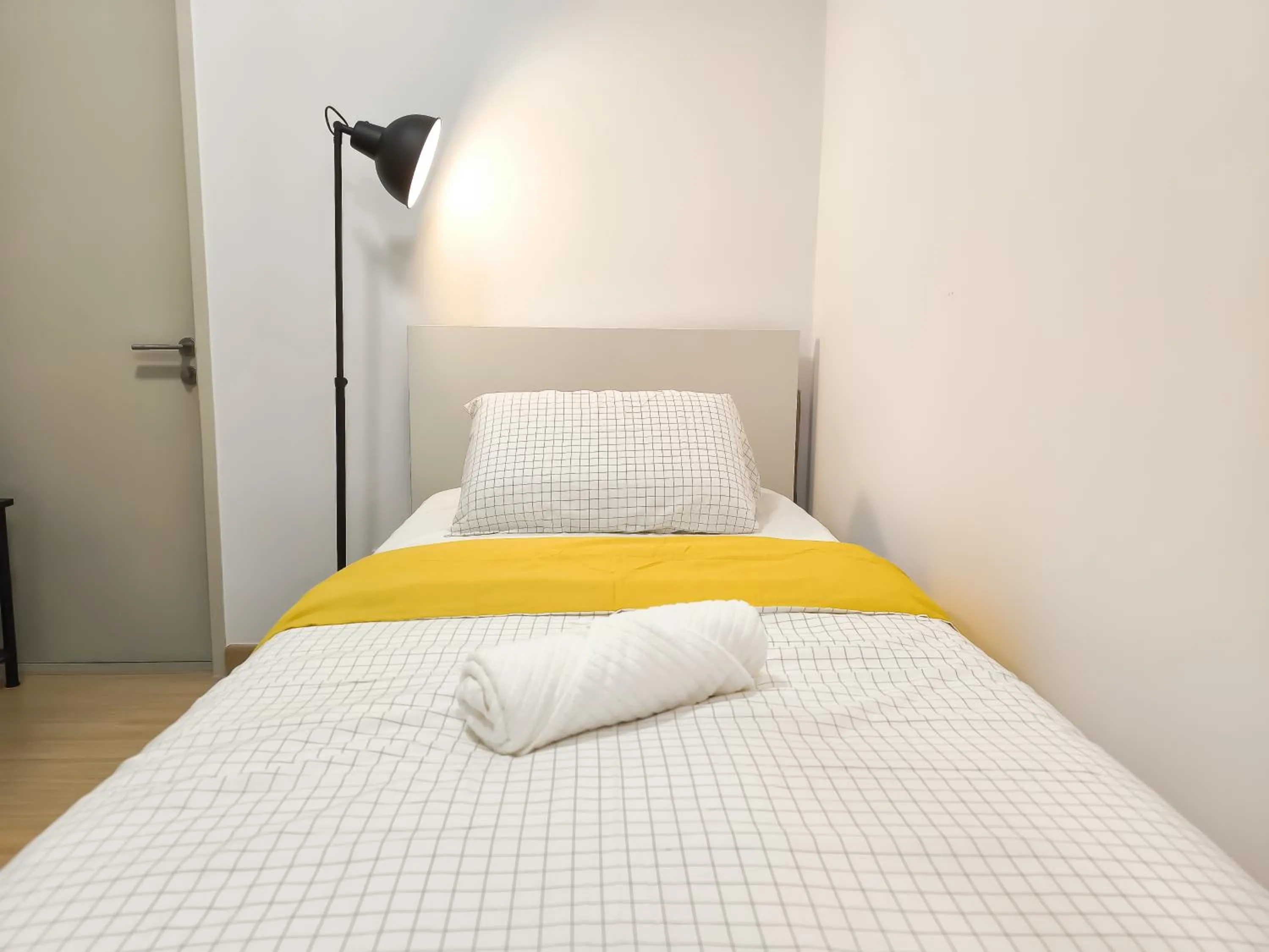 Bed in Kuchai Sentral by Manhattan Group