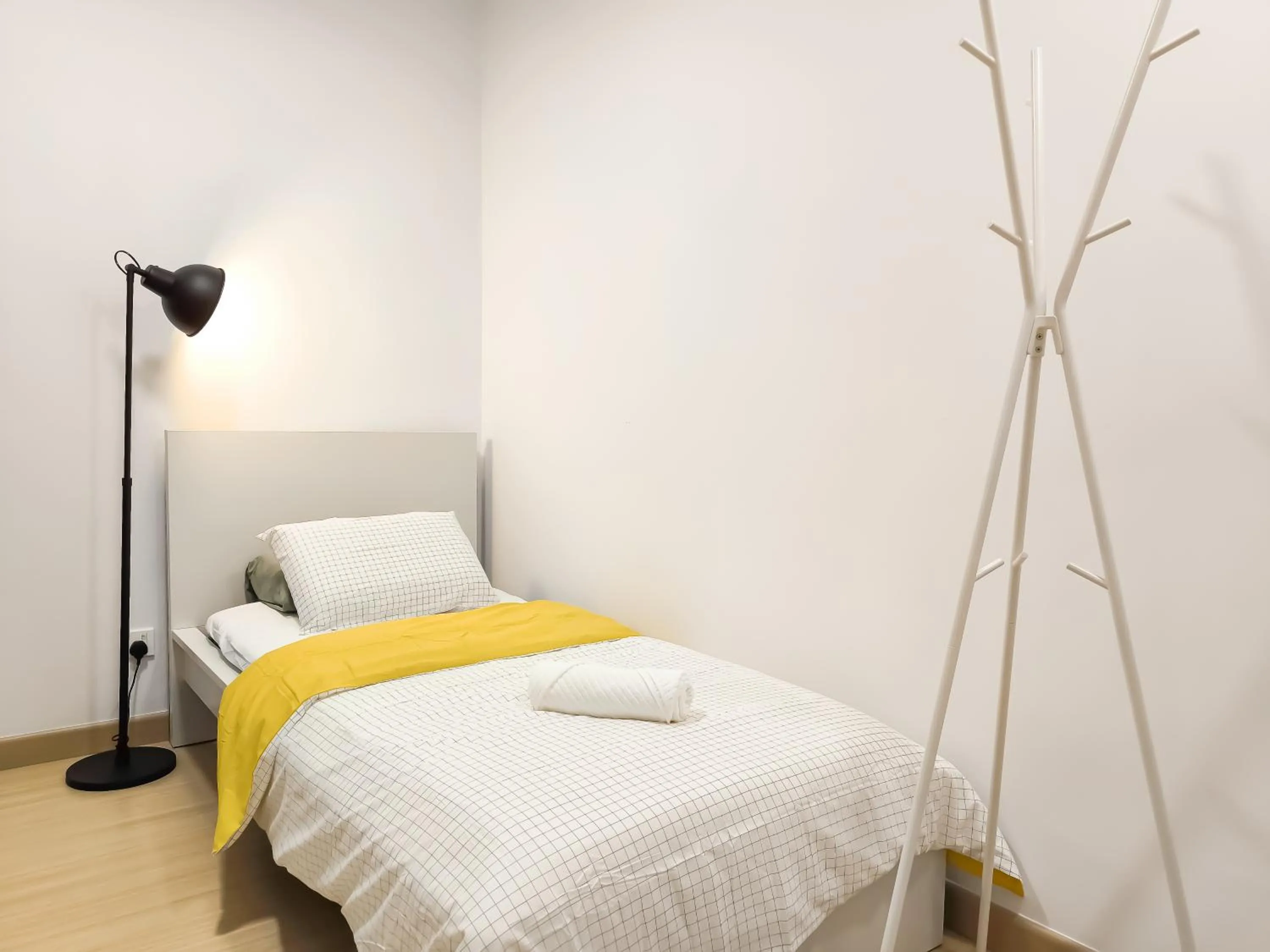 Bed in Kuchai Sentral by Manhattan Group